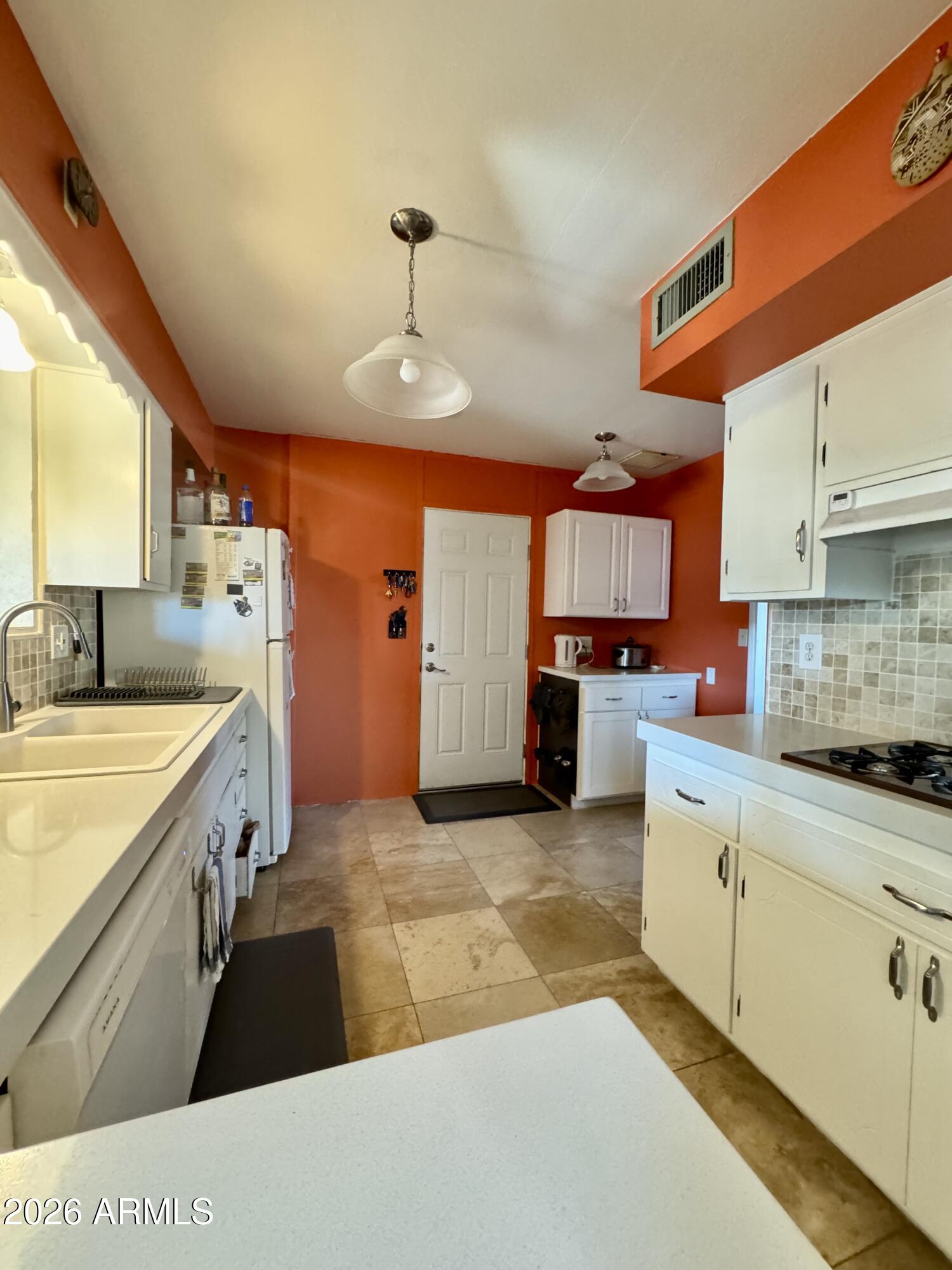 10729 W SUN CITY Boulevard