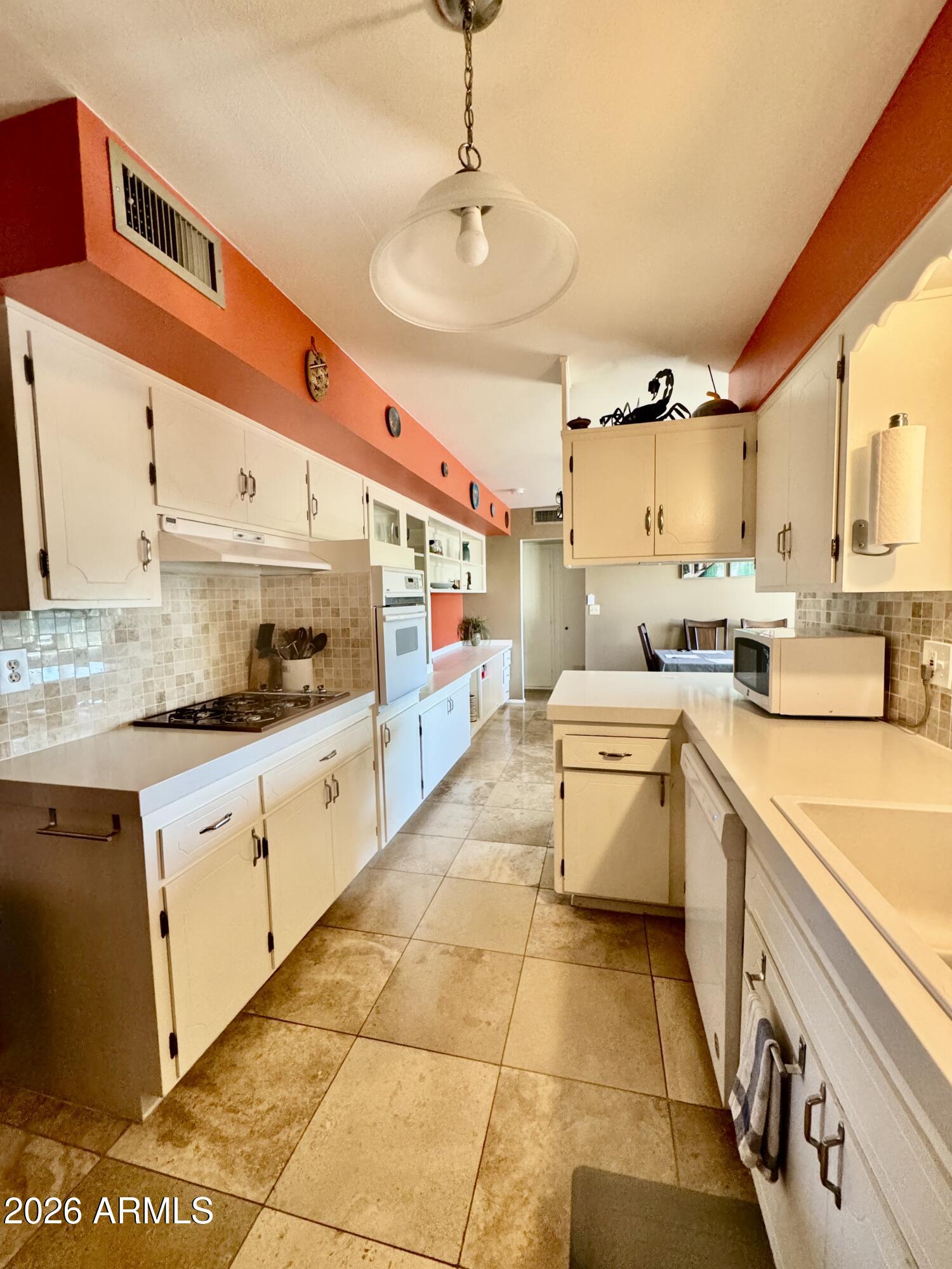 10729 W SUN CITY Boulevard