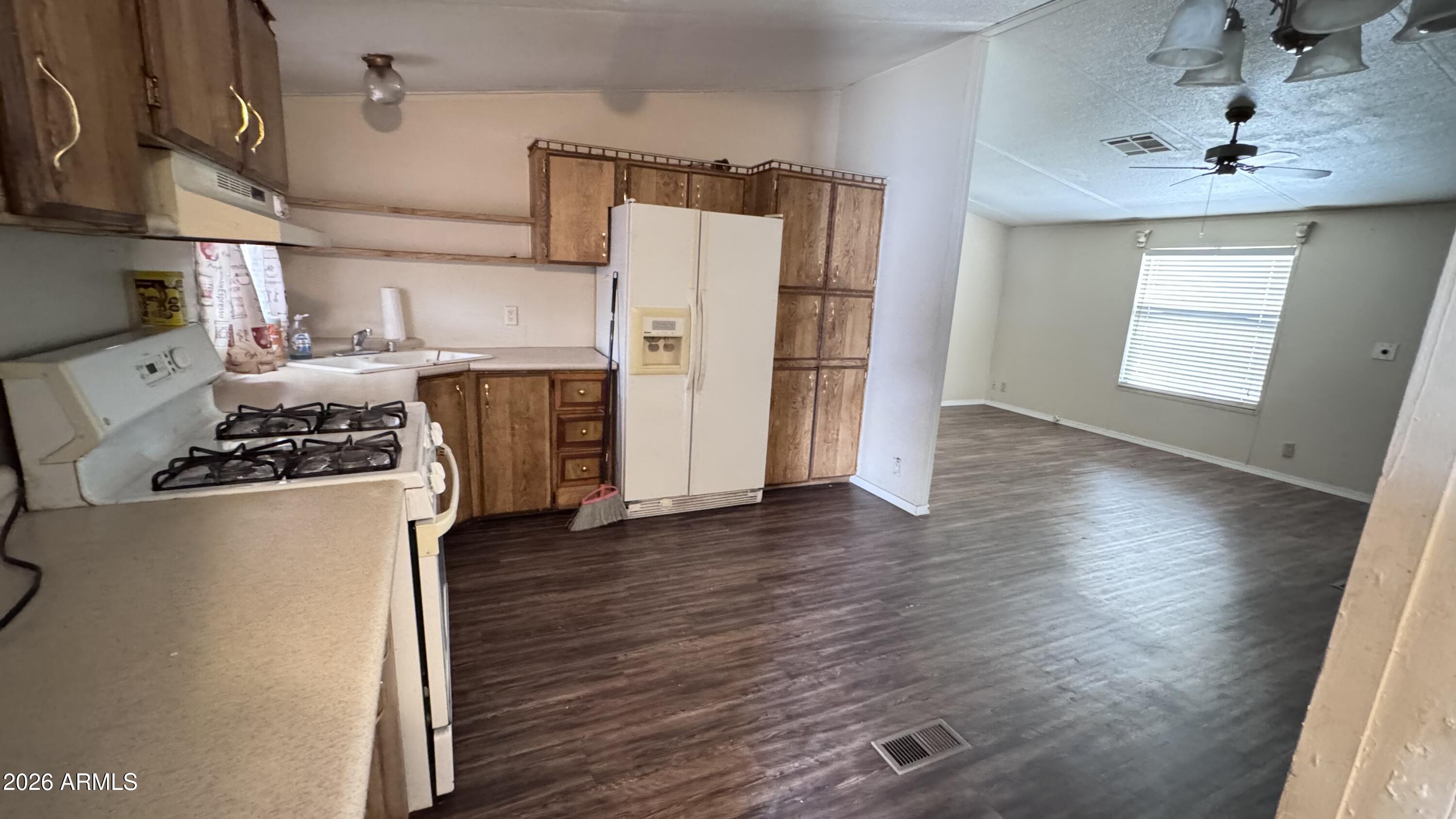 450 S 99TH Street