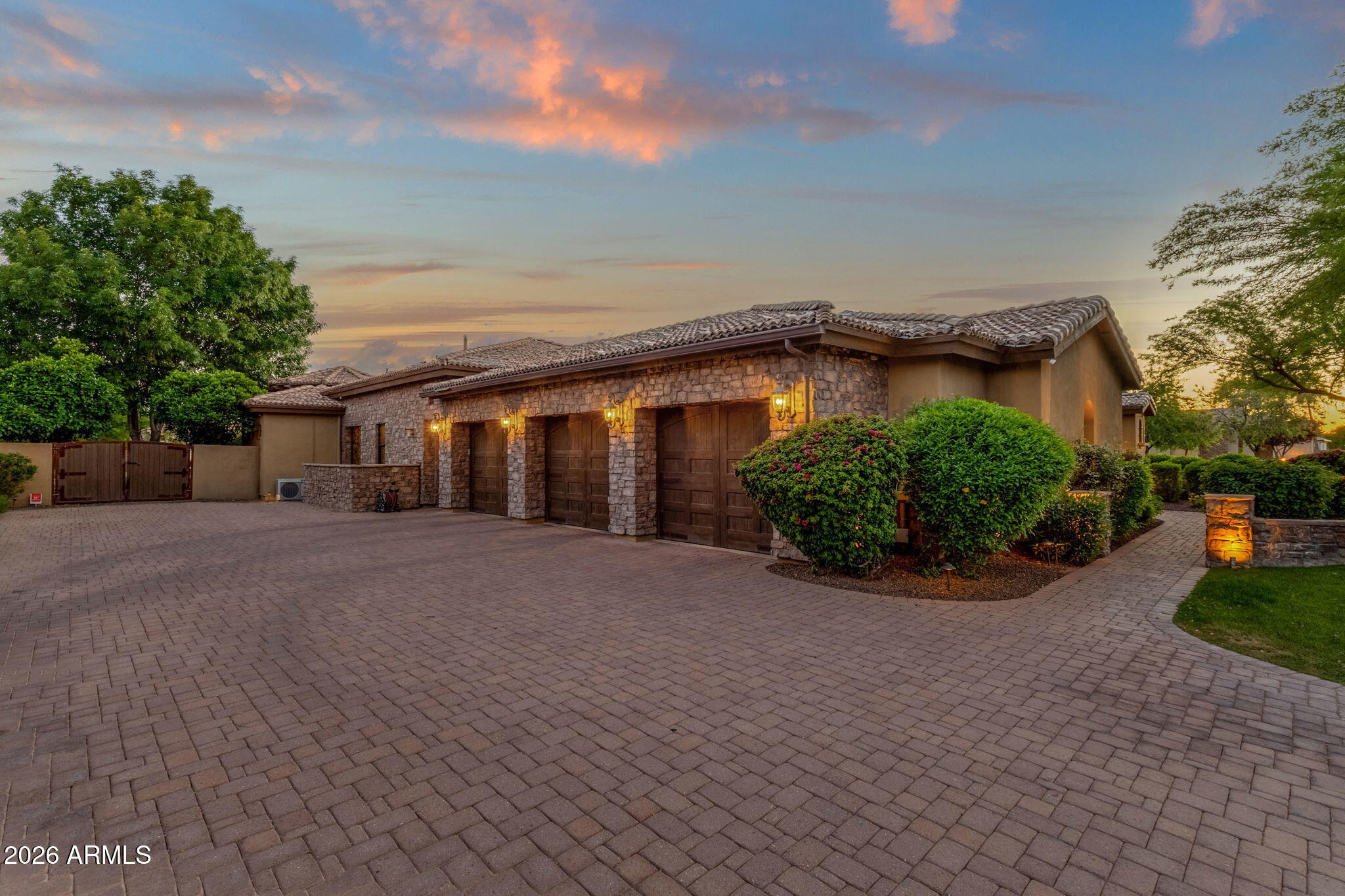 WHITEWING AT WIEHL ESTATES - Residential