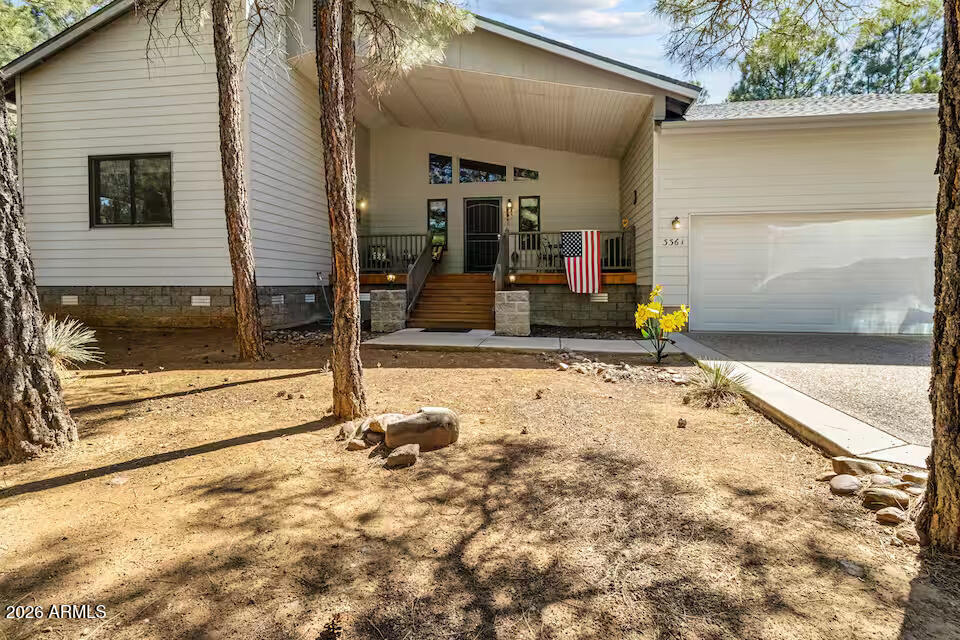 3361 COUNTRY CLUB Drive