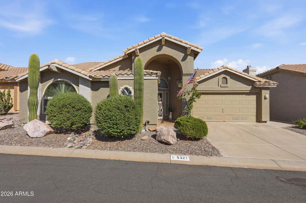 Photo of 5327 S Marble Drive, Gold Canyon, AZ 85118 (MLS # 7027580)