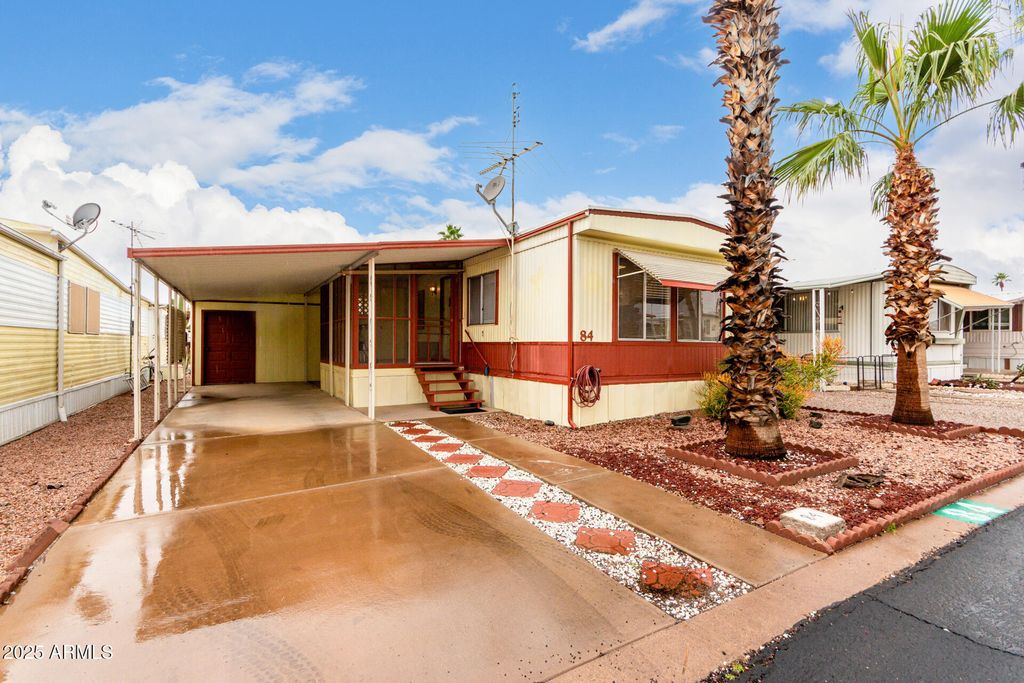 Photo of 1050 E Broadway Avenue #84, Apache Junction, AZ 85119 (MLS # 6949447)