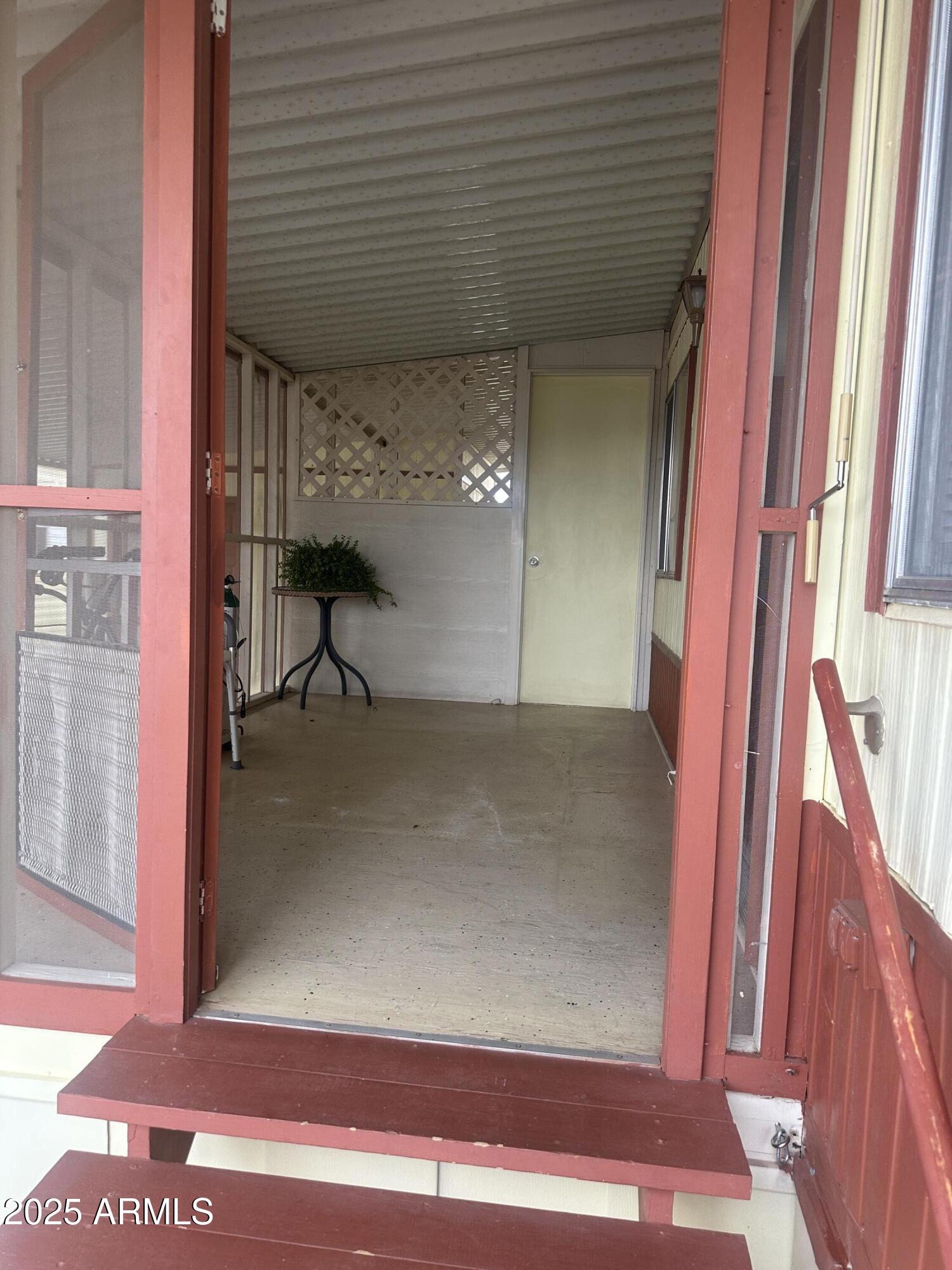 1050 E BROADWAY Avenue 84