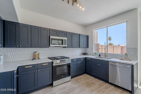3233 E SEQUOIA Drive Phoenix AZ 85050