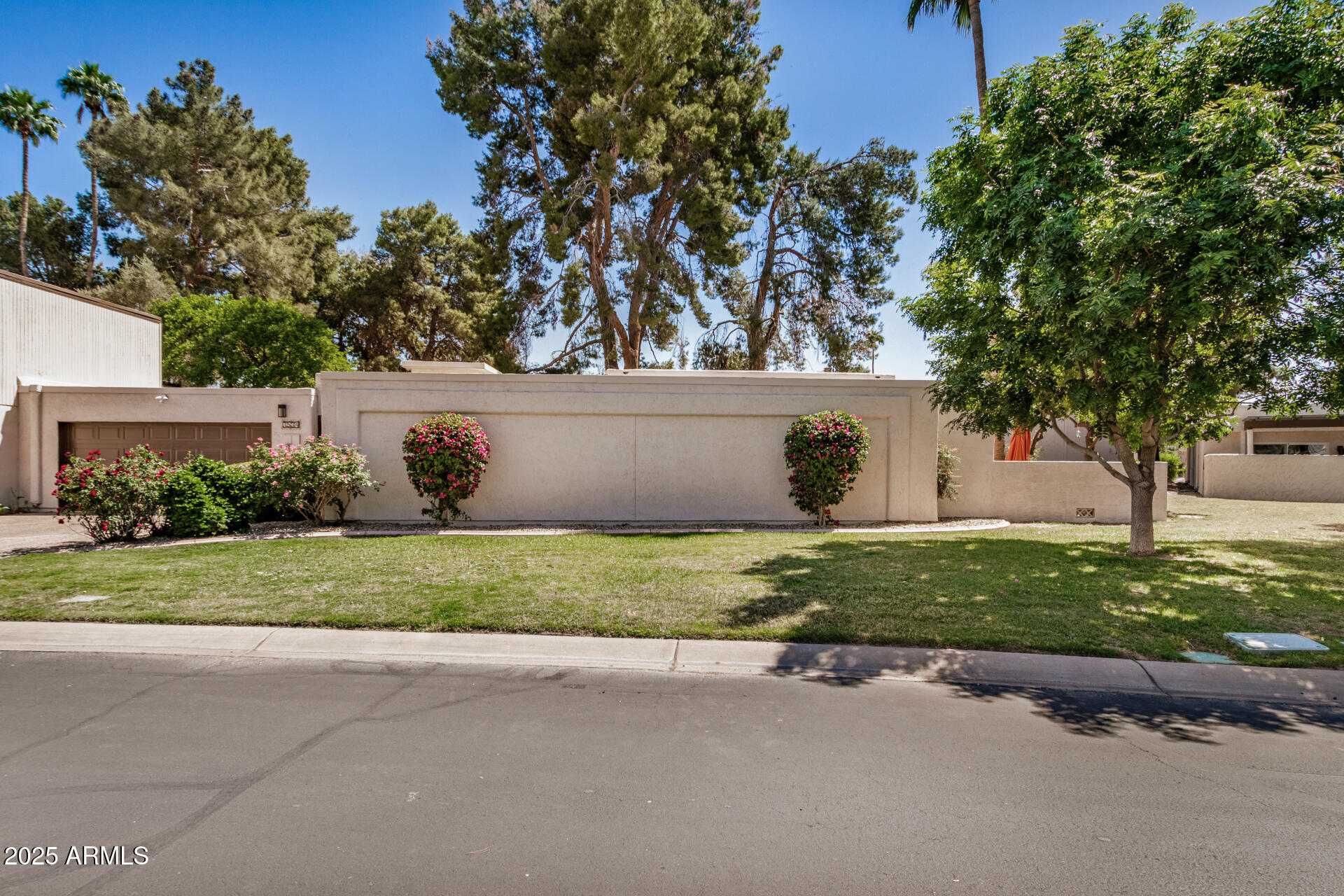 7534 E Pleasant Run