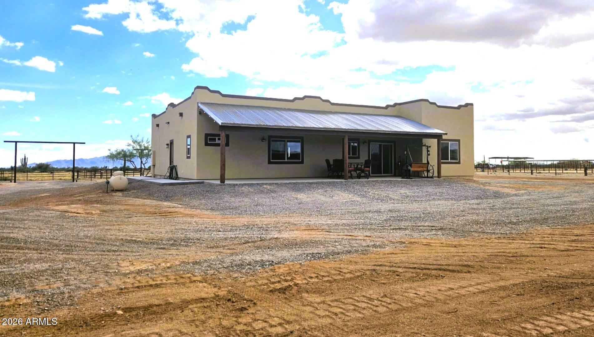 21542 W GALVIN Street