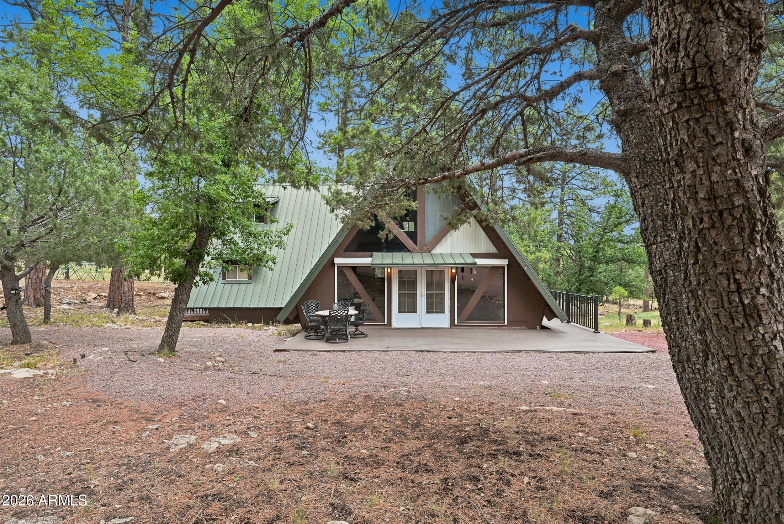2421 W Velvet Antler Trail