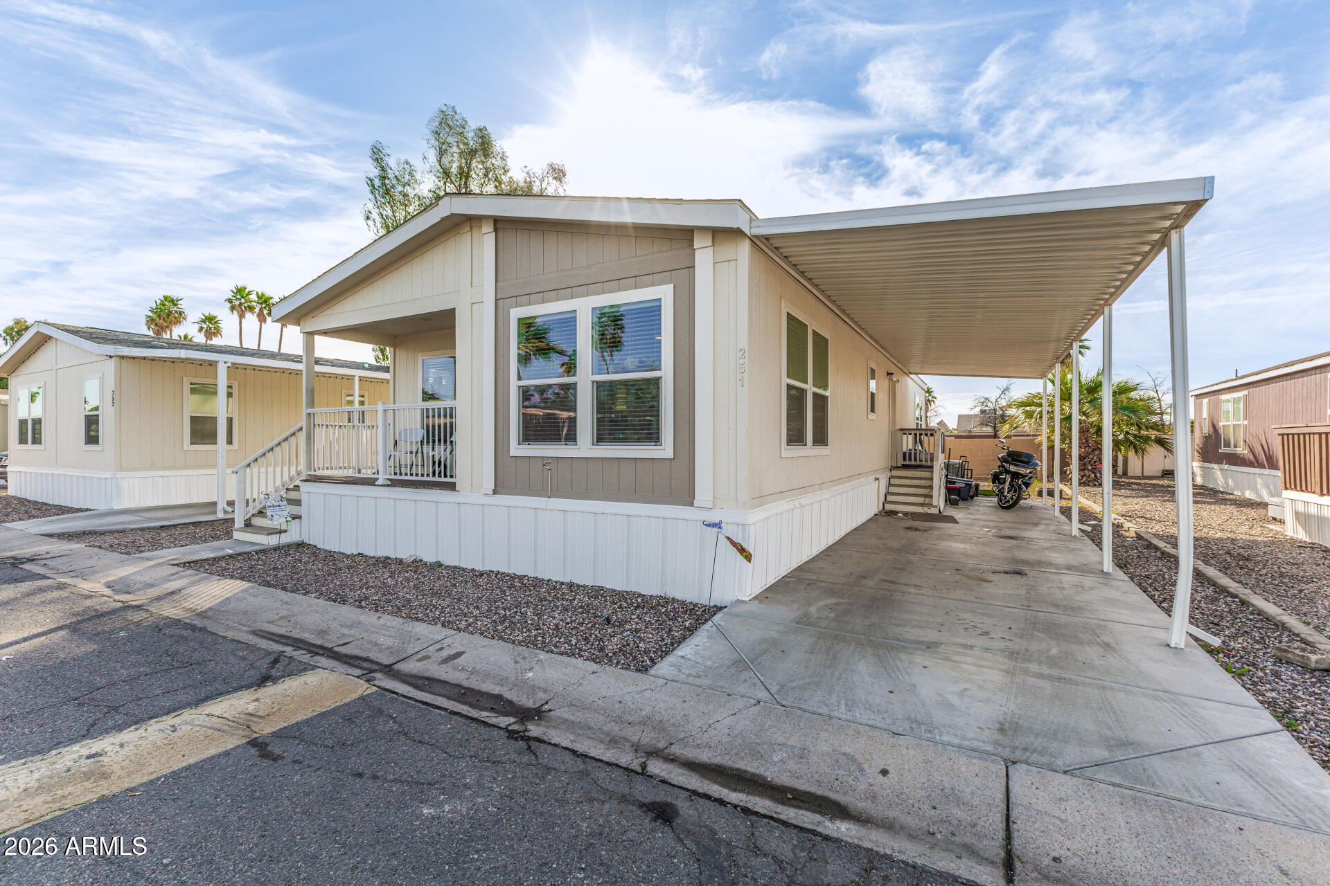 2060 N CENTER Street 251