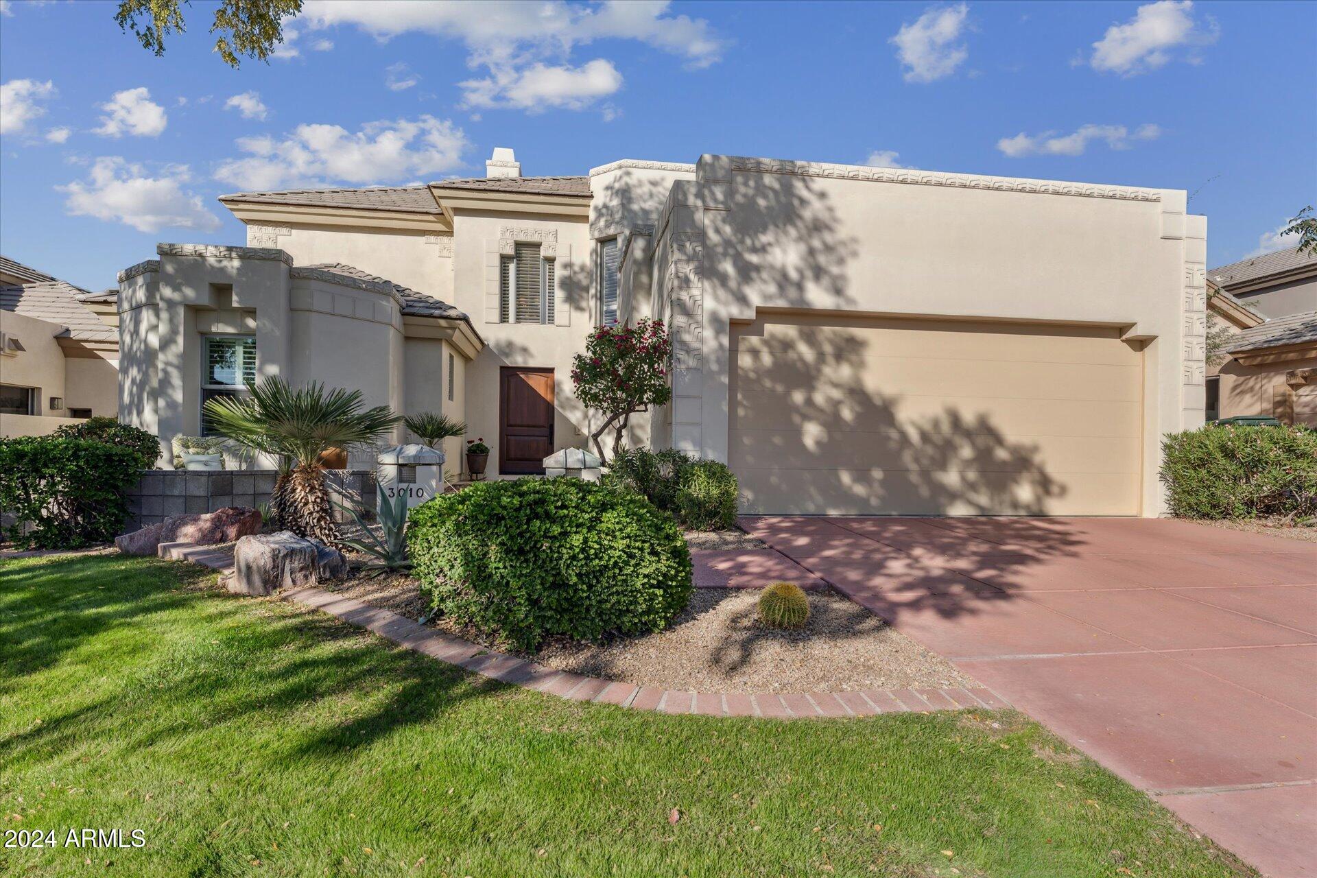 Phoenix, Arizona 85016, United States, 3 Bedrooms Bedrooms, ,4 BathroomsBathrooms,Residential,Pending,32349