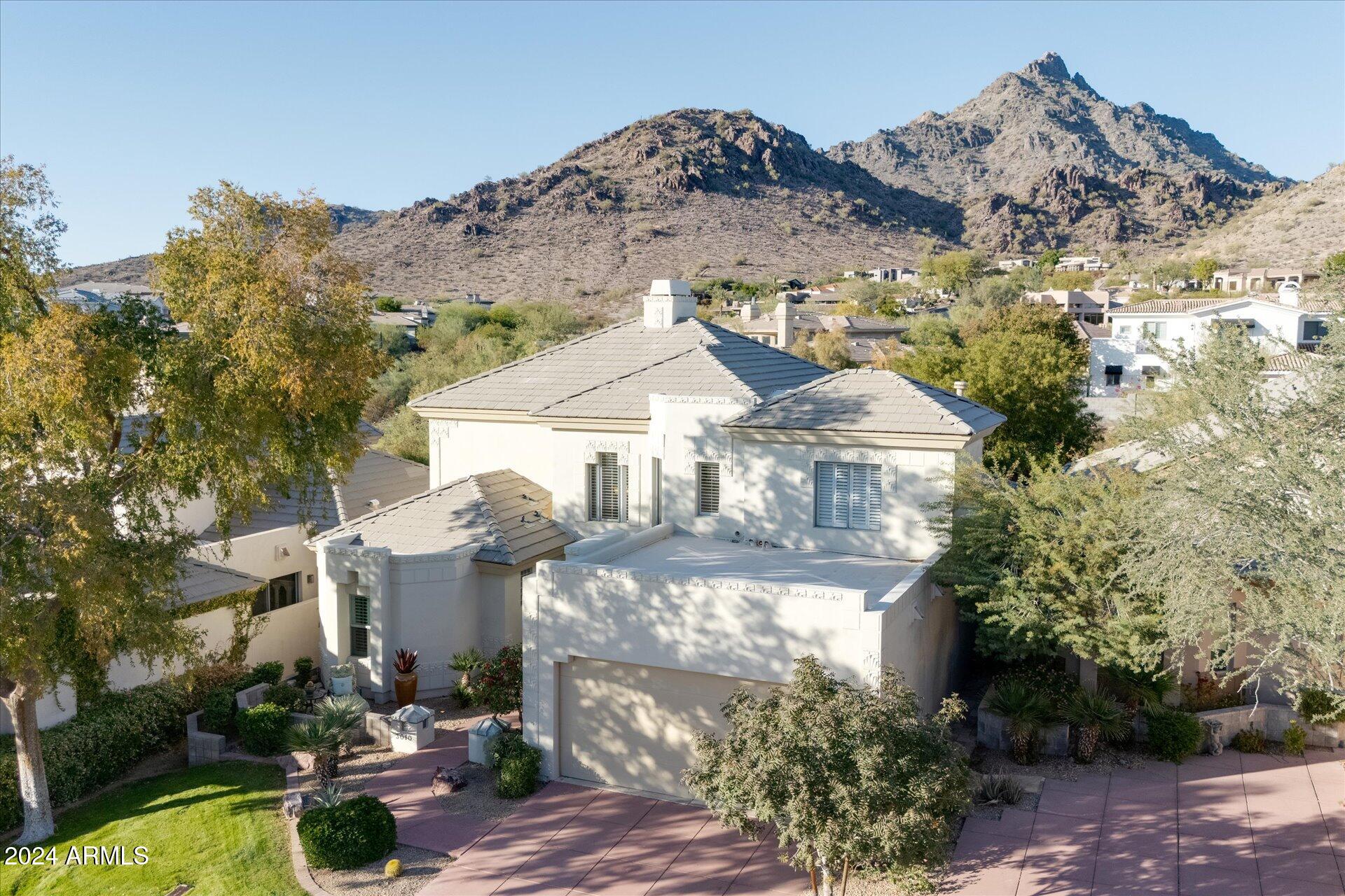 Phoenix, Arizona 85016, United States, 3 Bedrooms Bedrooms, ,4 BathroomsBathrooms,Residential,Pending,32349