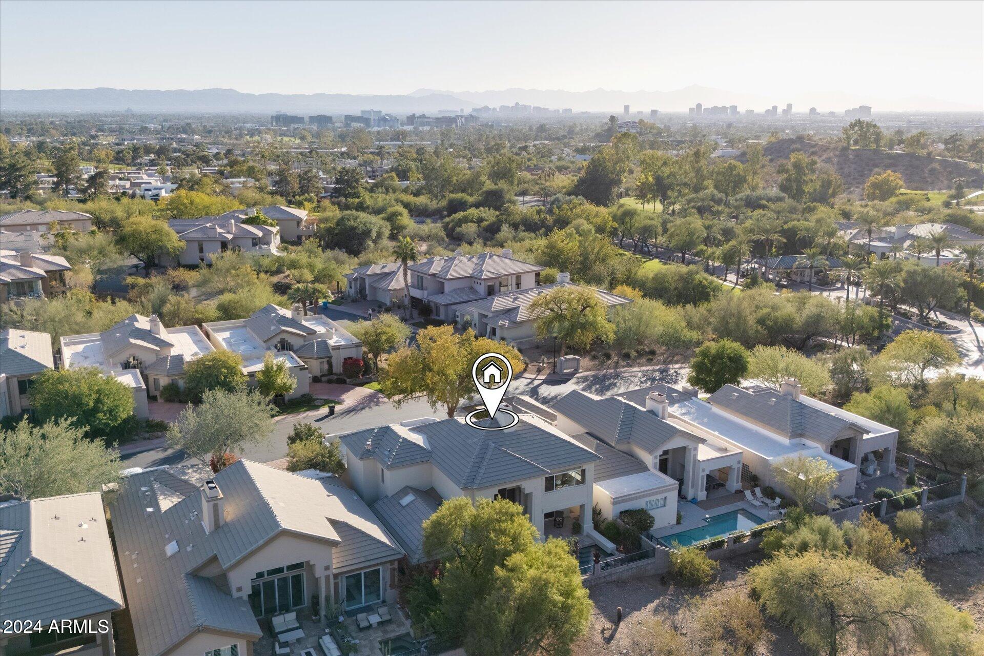 Phoenix, Arizona 85016, United States, 3 Bedrooms Bedrooms, ,4 BathroomsBathrooms,Residential,Pending,32349