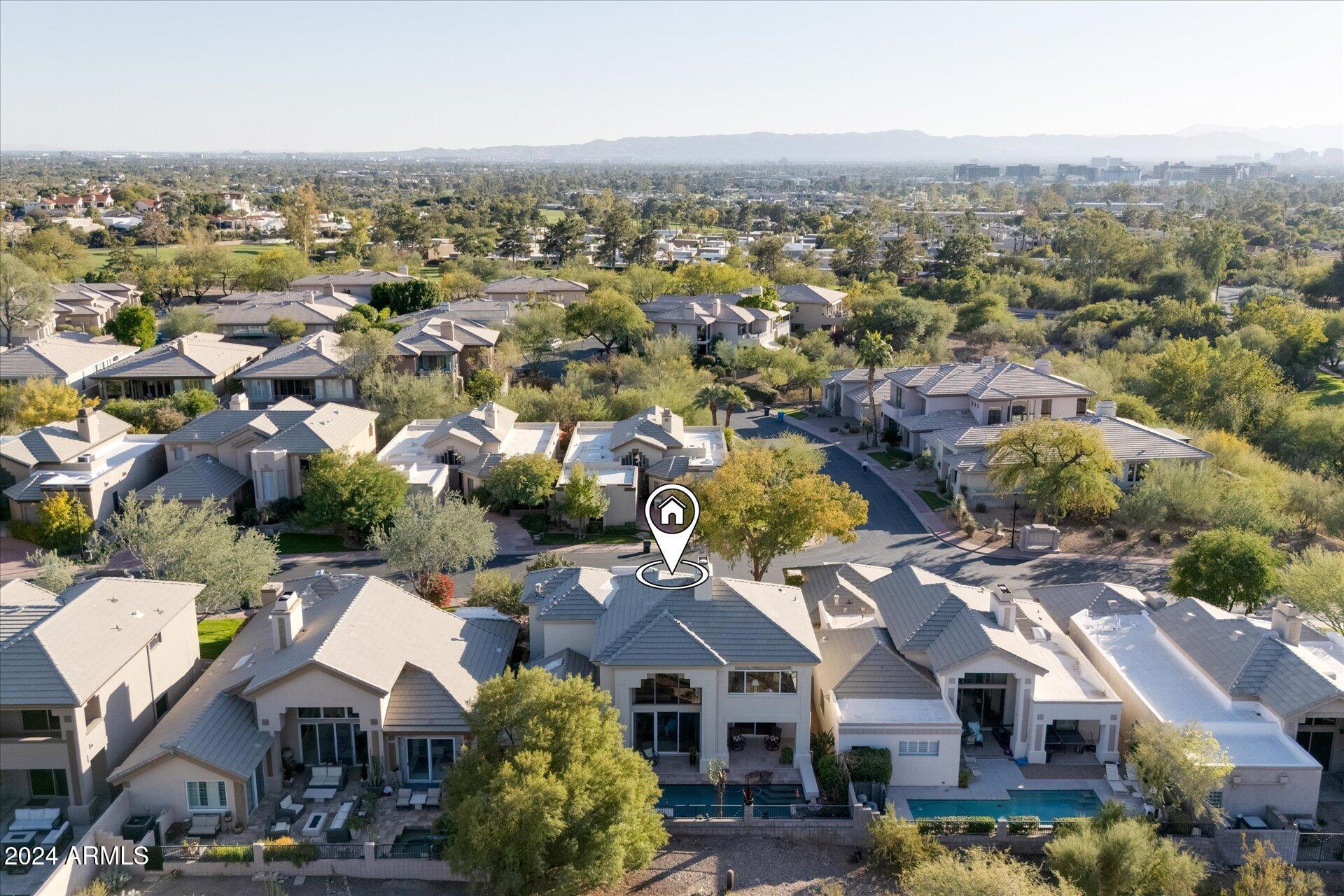 Phoenix, Arizona 85016, United States, 3 Bedrooms Bedrooms, ,4 BathroomsBathrooms,Residential,Pending,32349