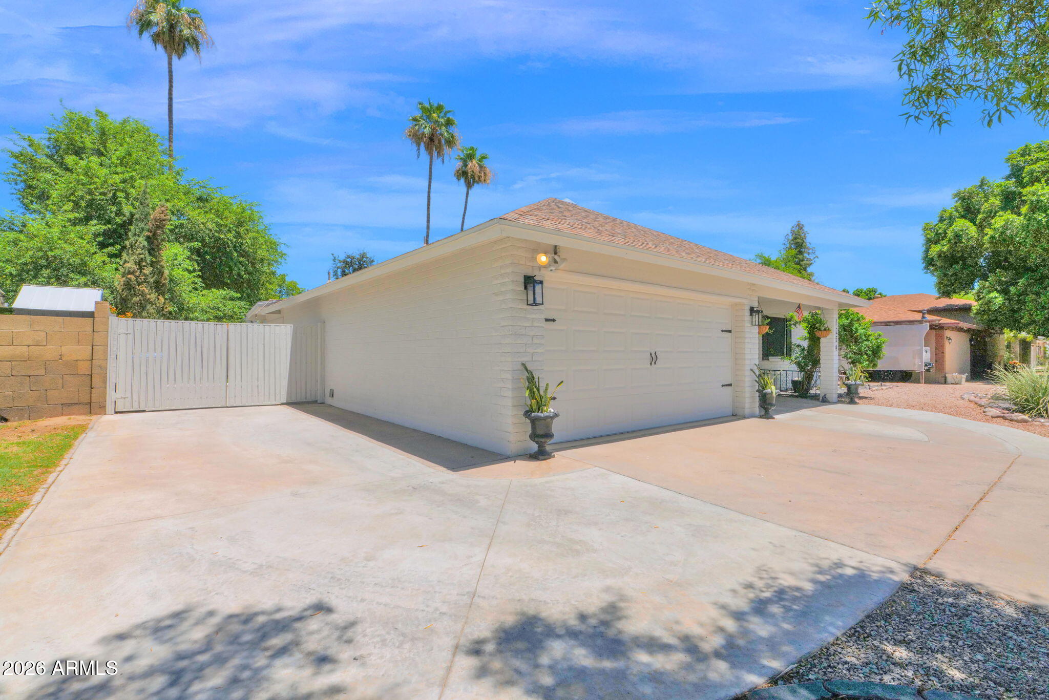 1254 E HALE Street