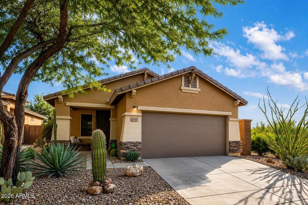 Photo of 1845 W Owens Way, Anthem, AZ 85086 (MLS # 7085125)