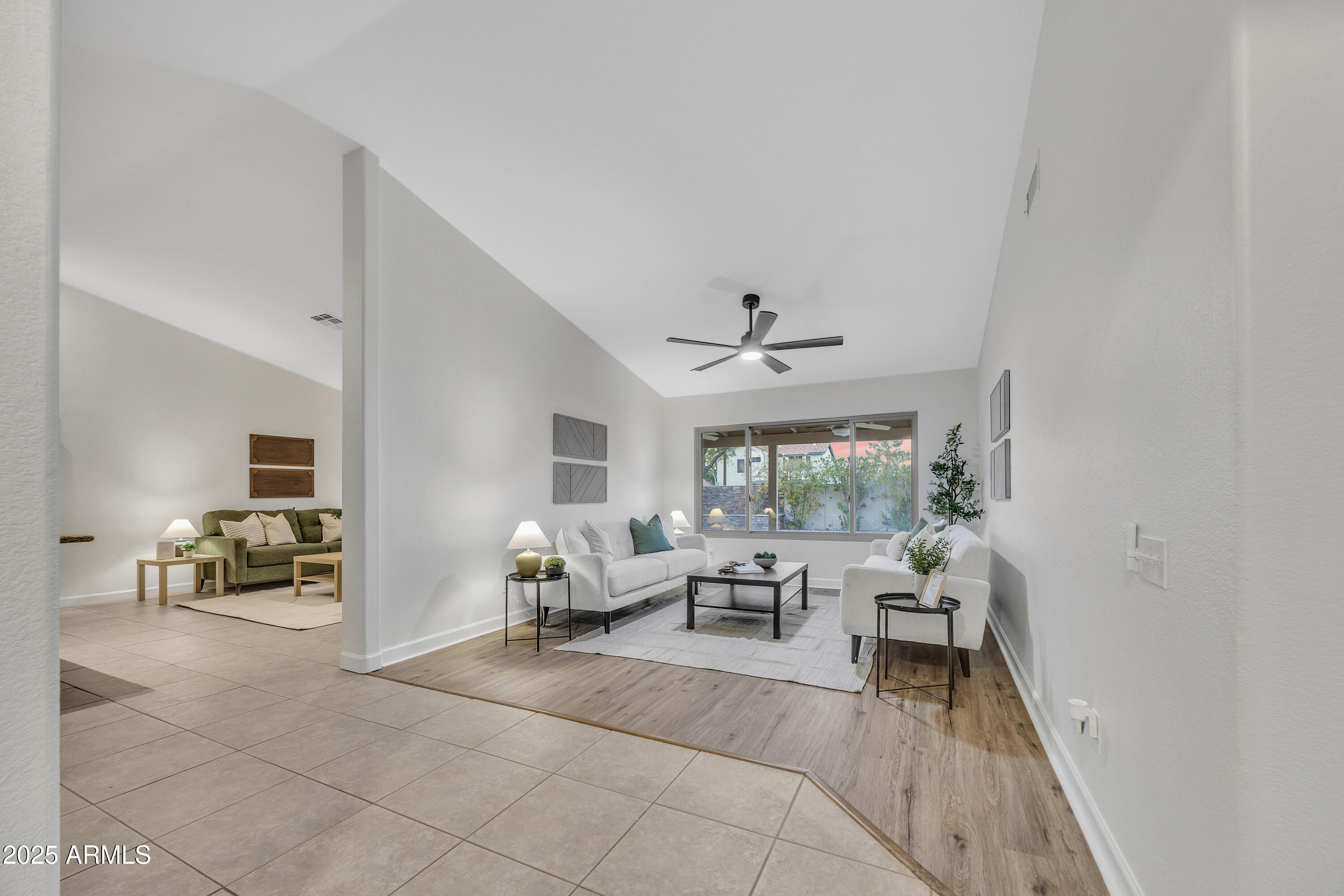 446 W SERENO Drive