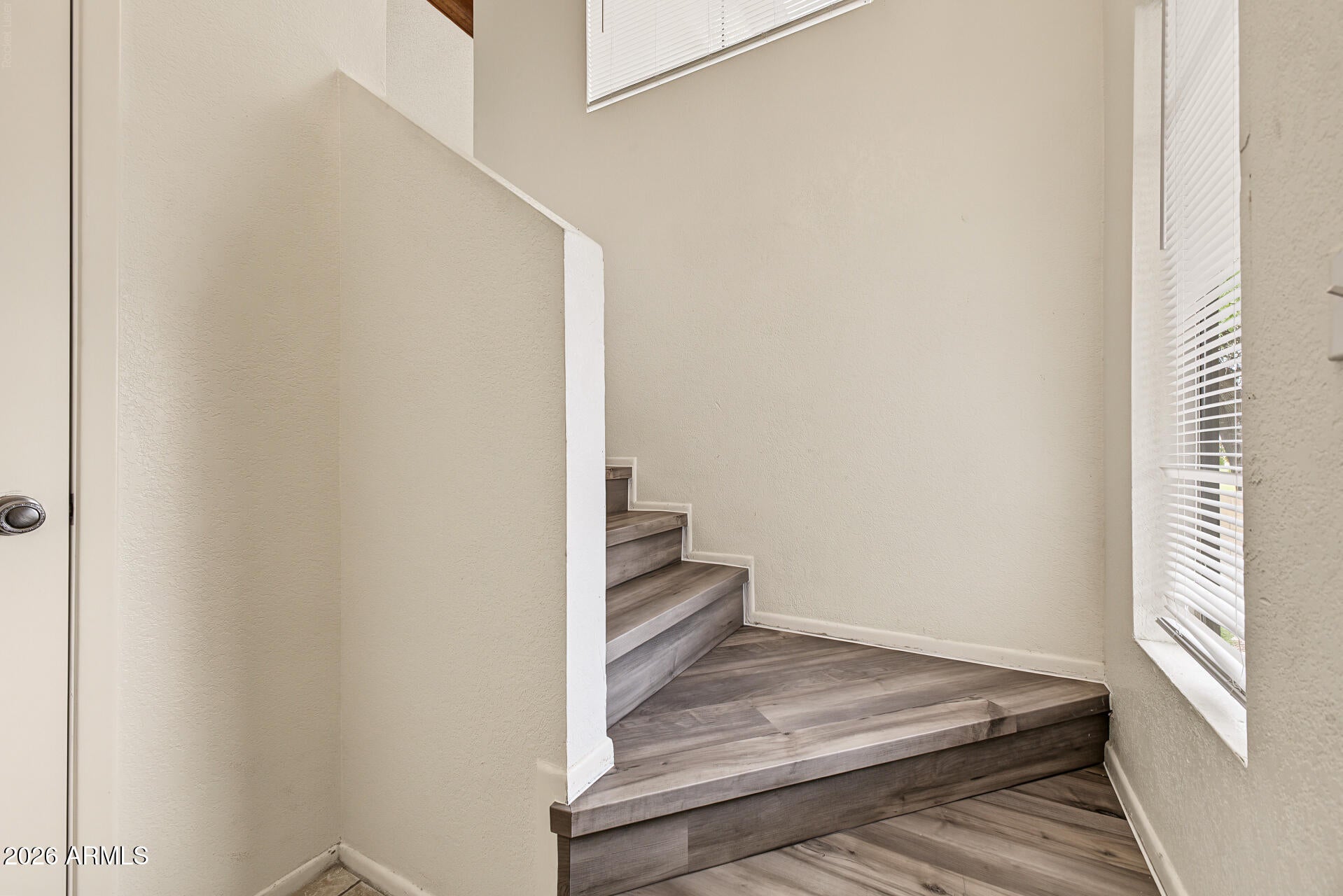839 S WESTWOOD -- 273