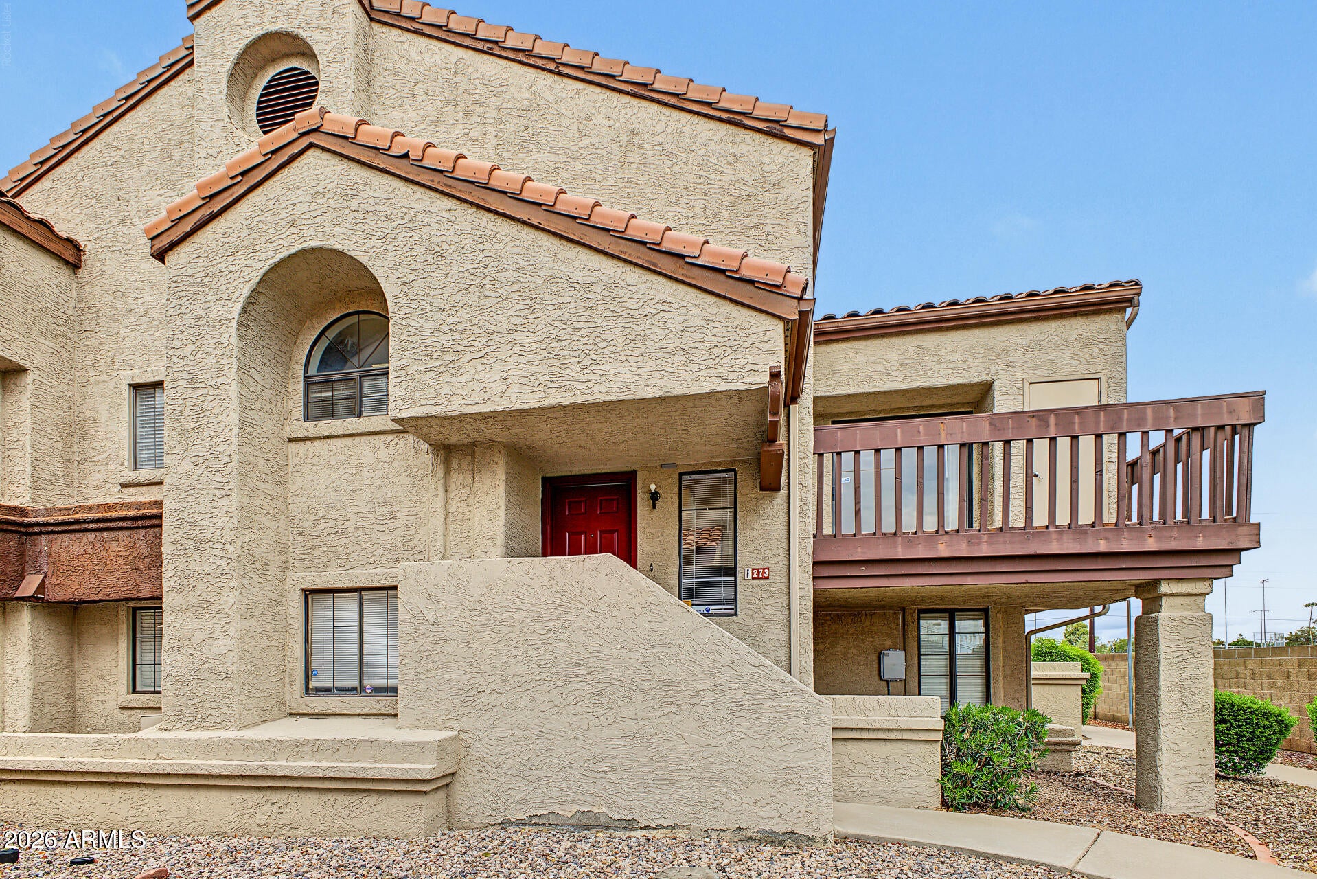 839 S WESTWOOD -- 273