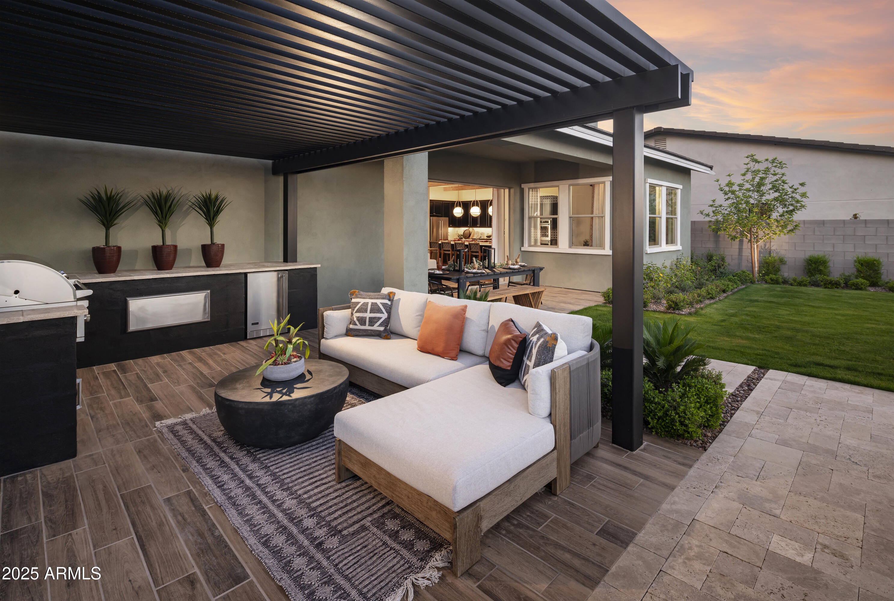 35325 N CRYOLITE Street