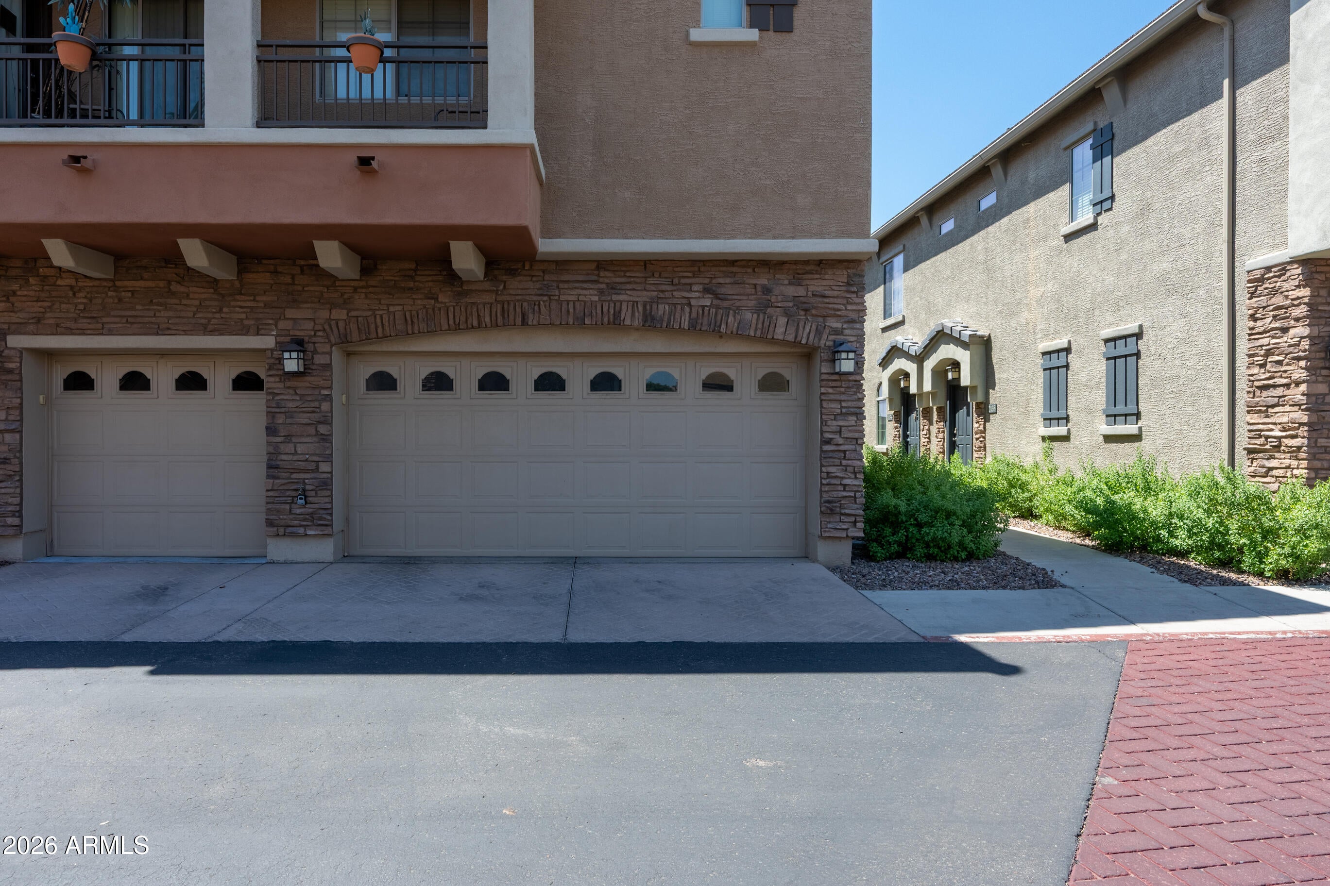 1350 S GREENFIELD Road 1157