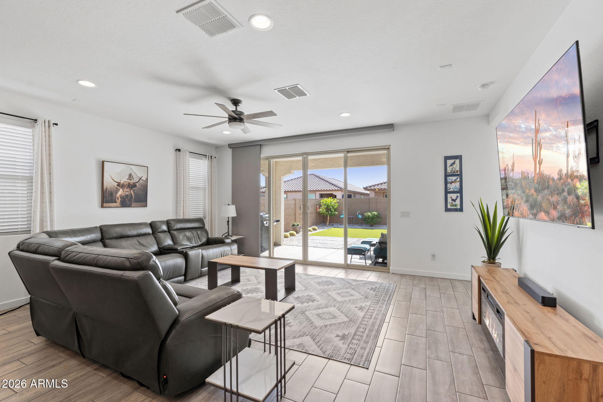 2061 W LONESOME Trail