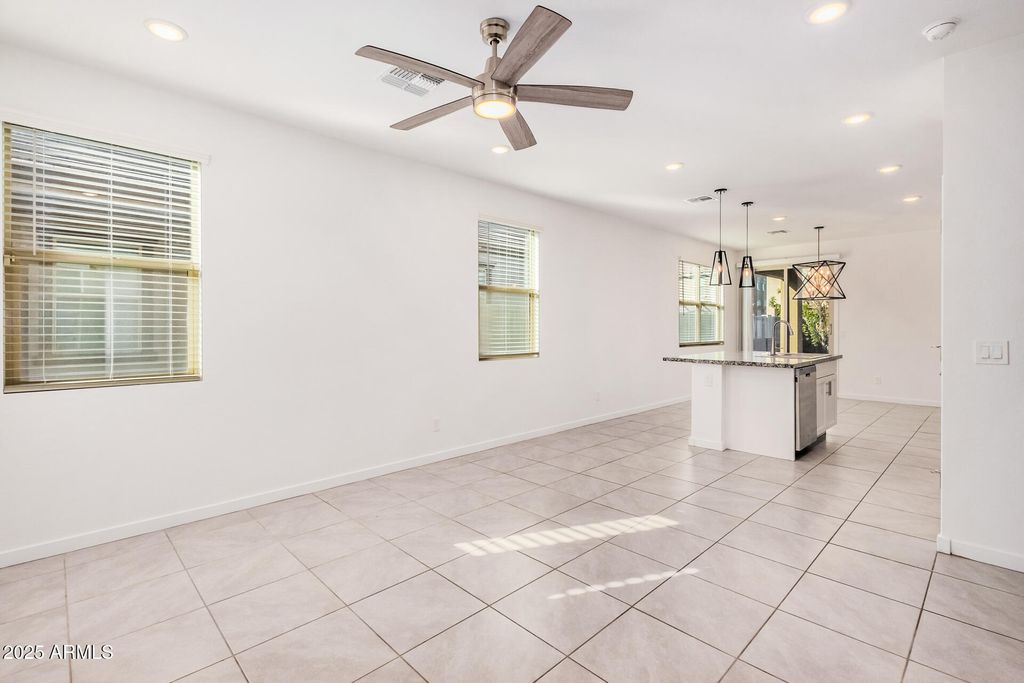 Photo of 40354 W Sunland Drive, Maricopa, AZ 85138 (MLS # 6956254)