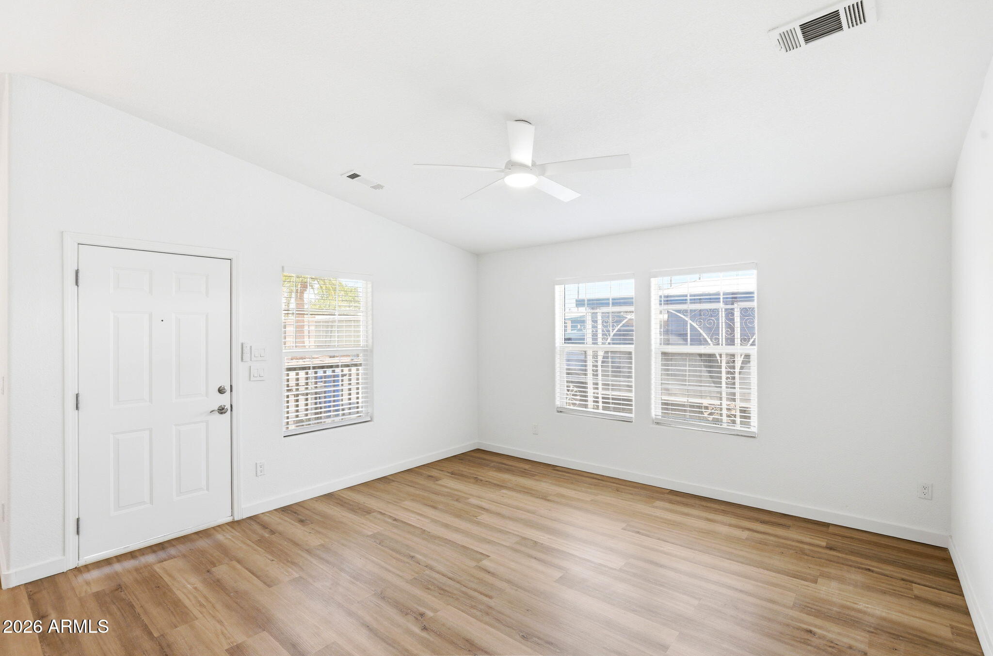 3104 E Broadway Road 125