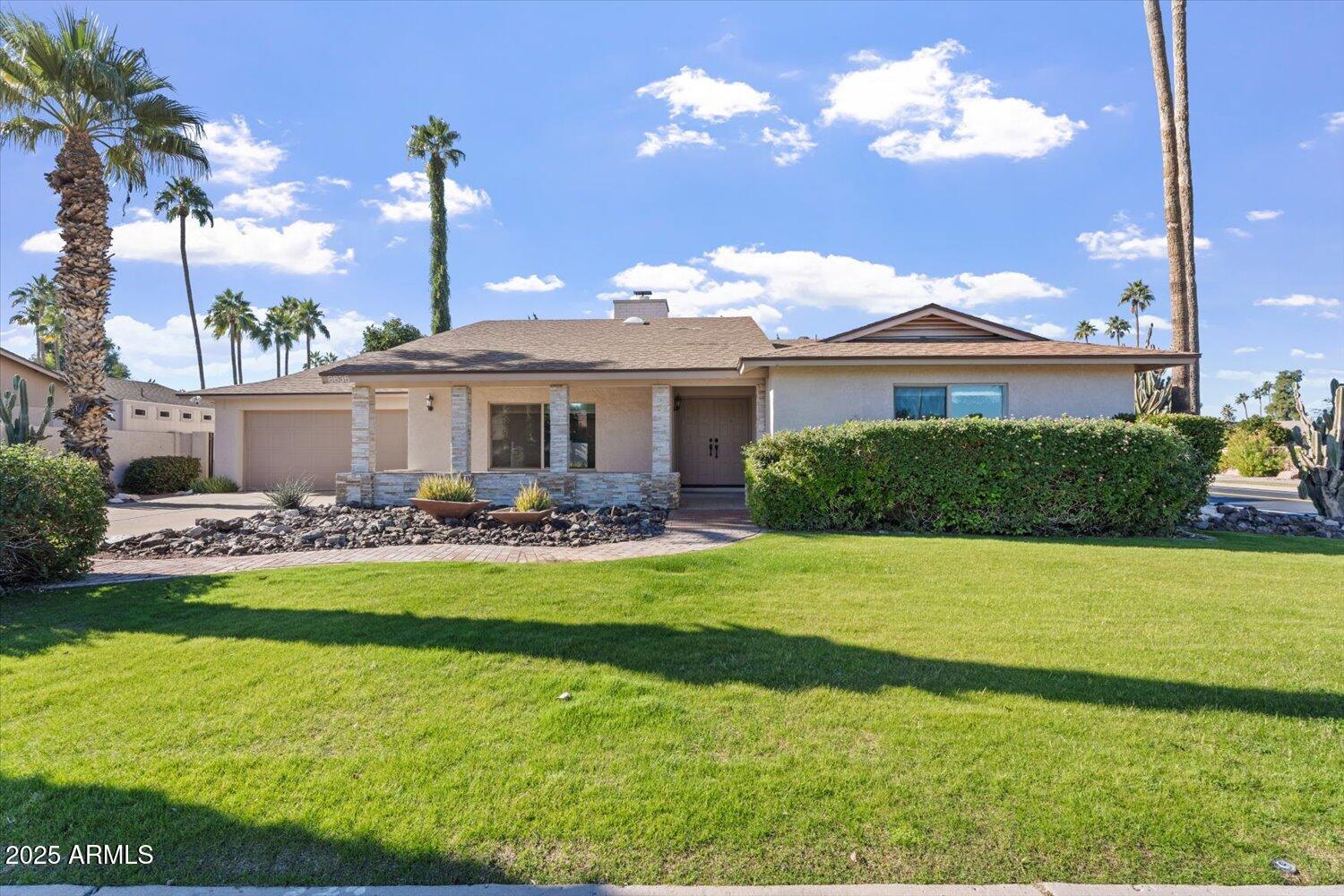 8635 E VIA DE LA GENTE --