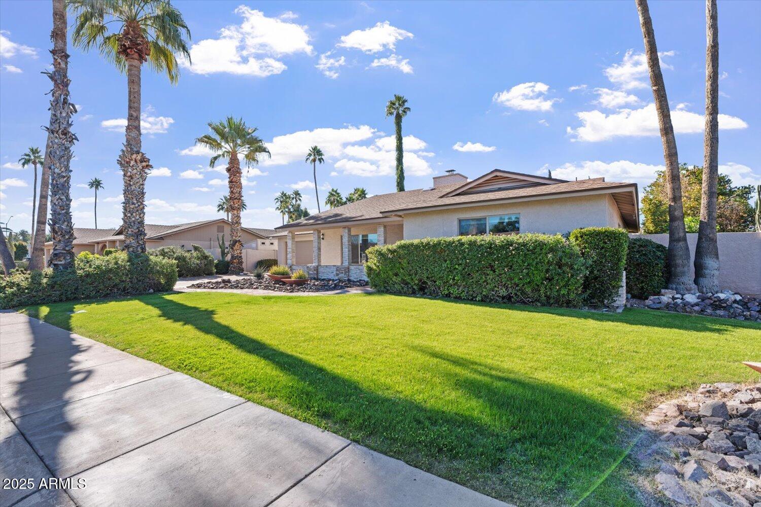 8635 E VIA DE LA GENTE --