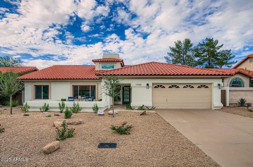 Photo of 10580 E San Salvador Drive, Scottsdale, AZ 85258 (MLS # 6937314)