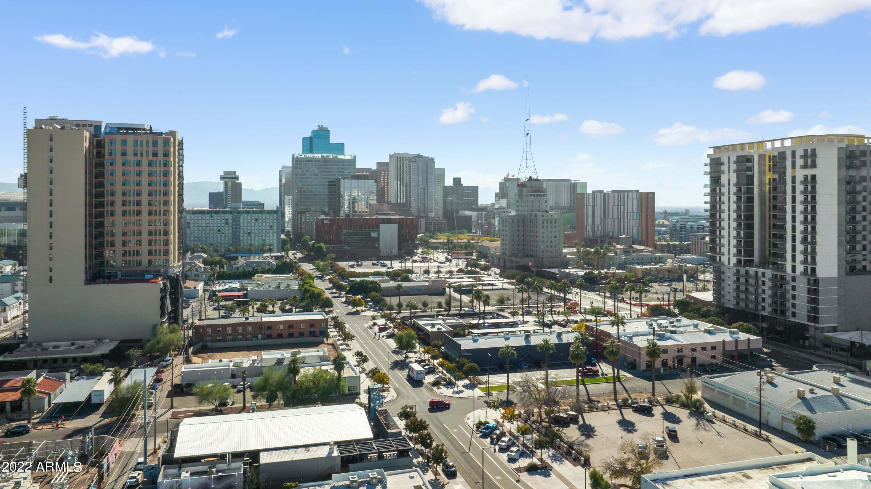 134 E WASHINGTON Street