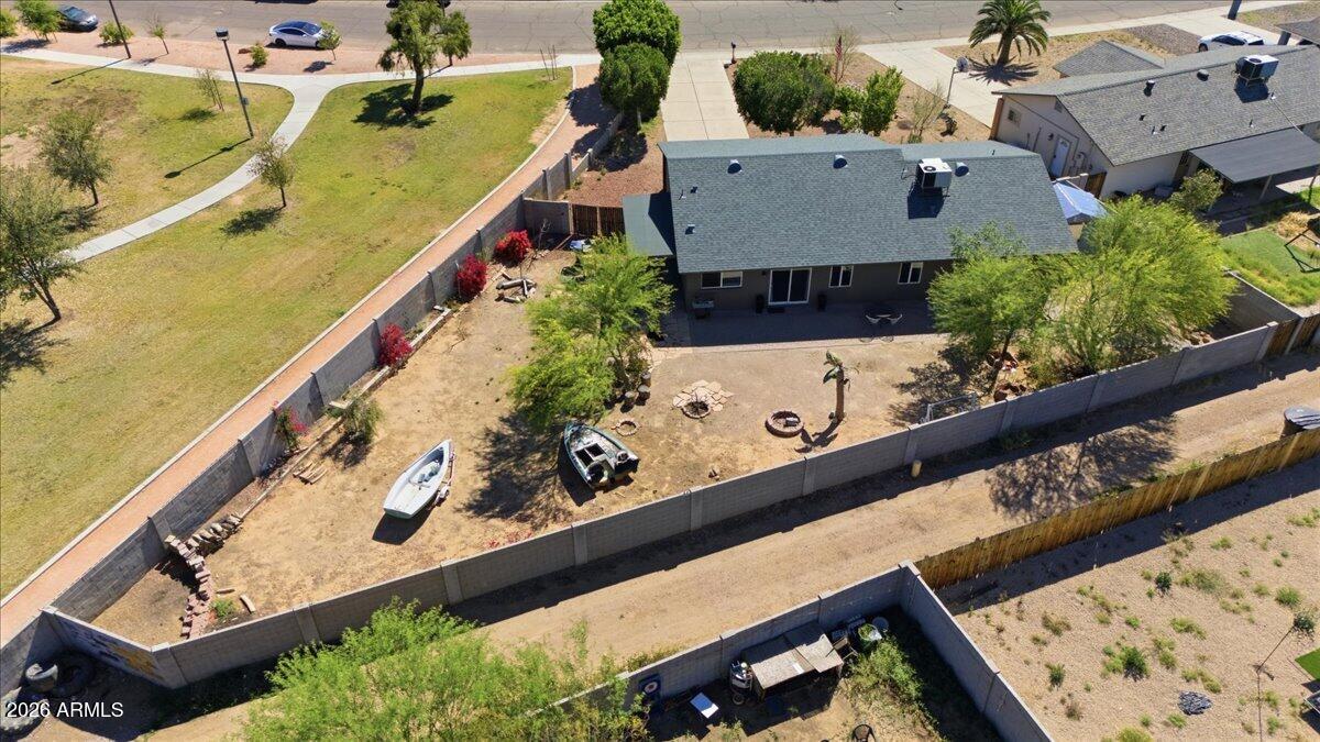 3838 S ROOSEVELT Street