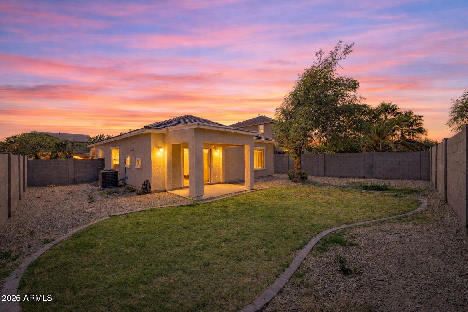 15636 W DEVONSHIRE Avenue