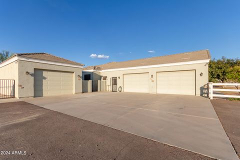 A home in Queen Valley