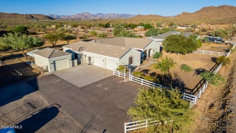 A home in Queen Valley