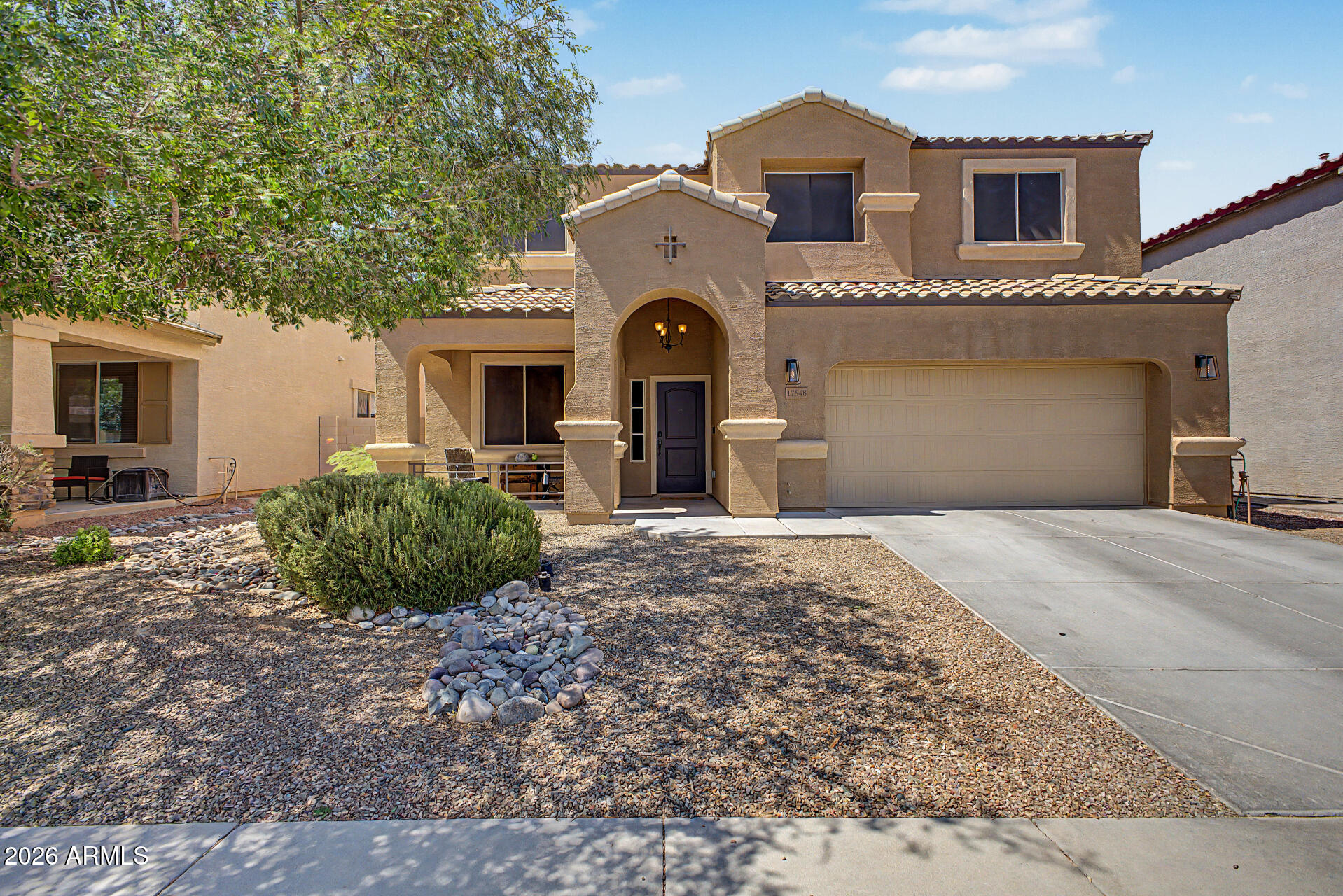 17548 W LARKSPUR Drive