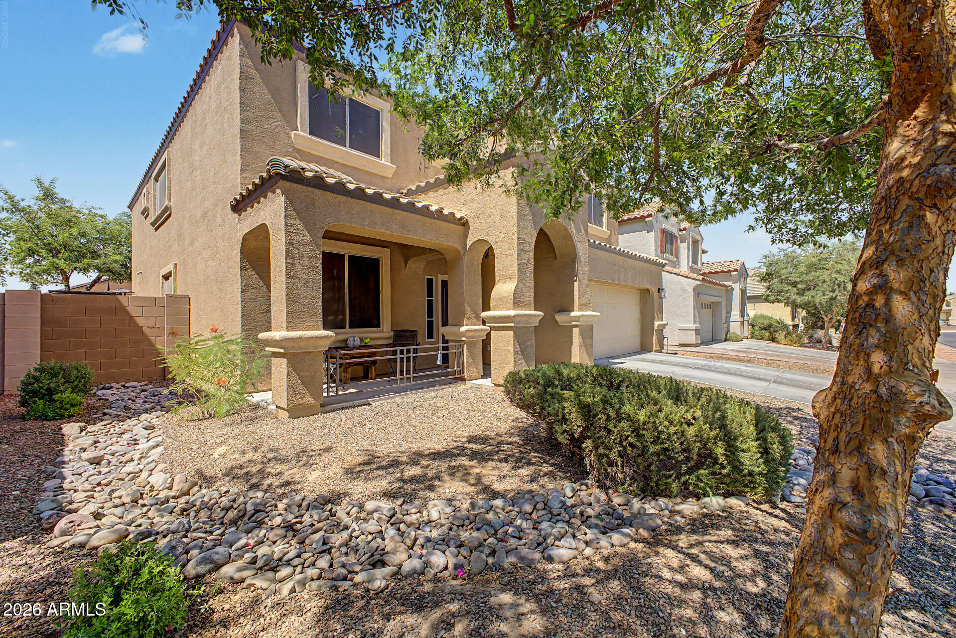 17548 W LARKSPUR Drive