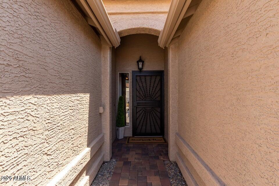1831 E WESTCHESTER Drive