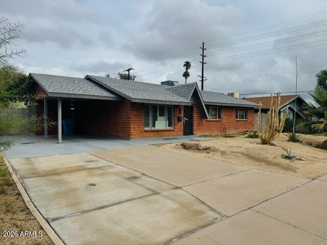Photo of 3708 W Berridge Lane, Phoenix, AZ 85019 (MLS # 7093112)