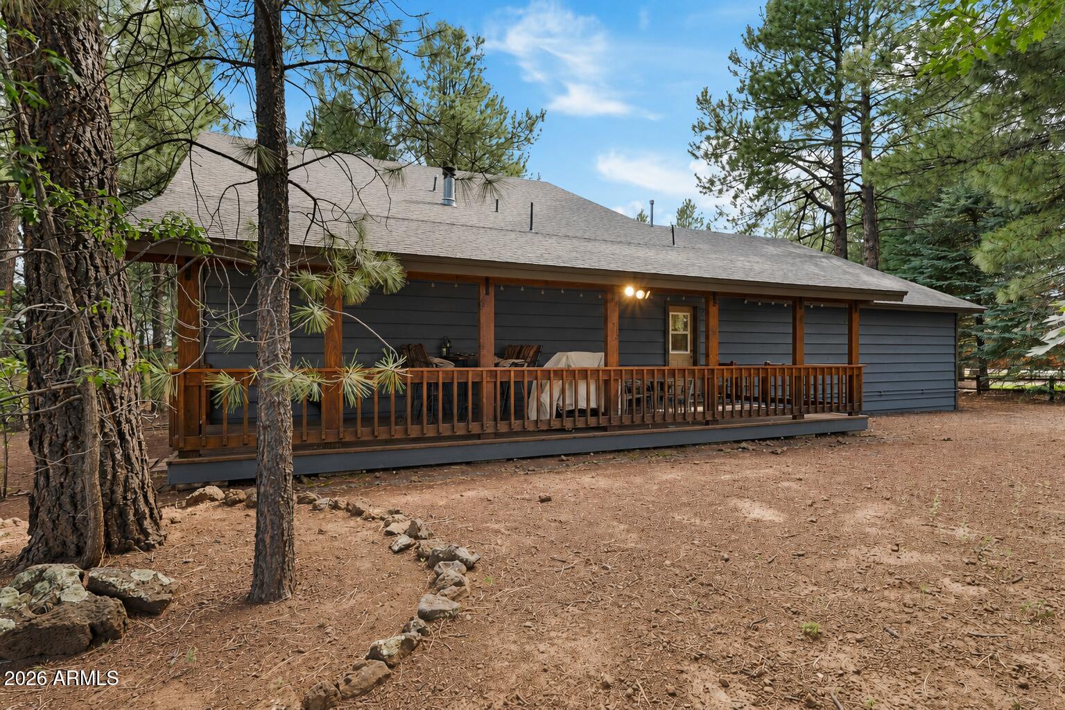 3163 VIKING Trail