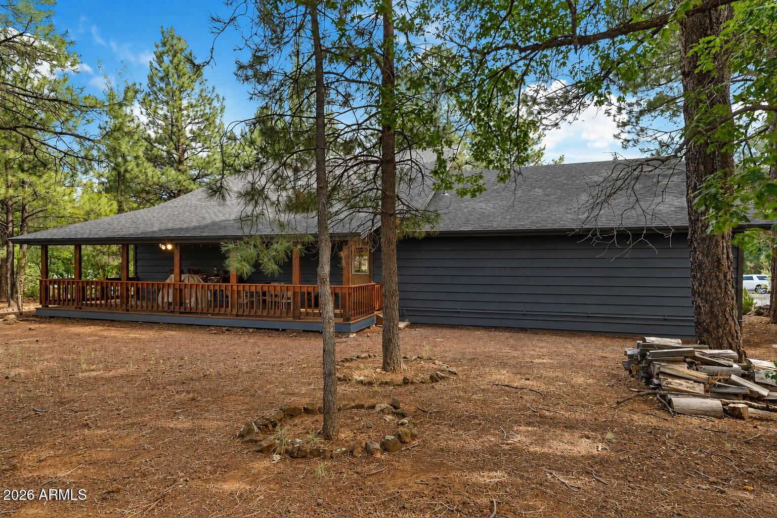 3163 VIKING Trail