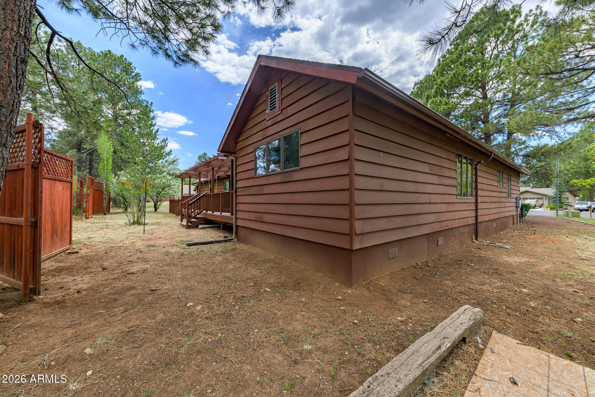 2468 N Strawberry Way --