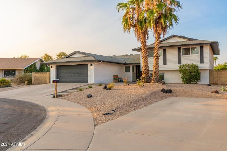 8762 E Monterey Way