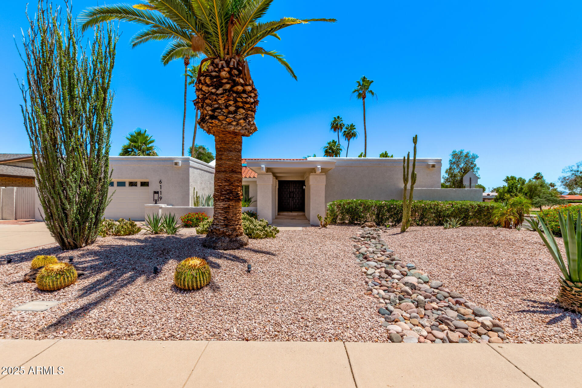6119 E SANDRA Terrace