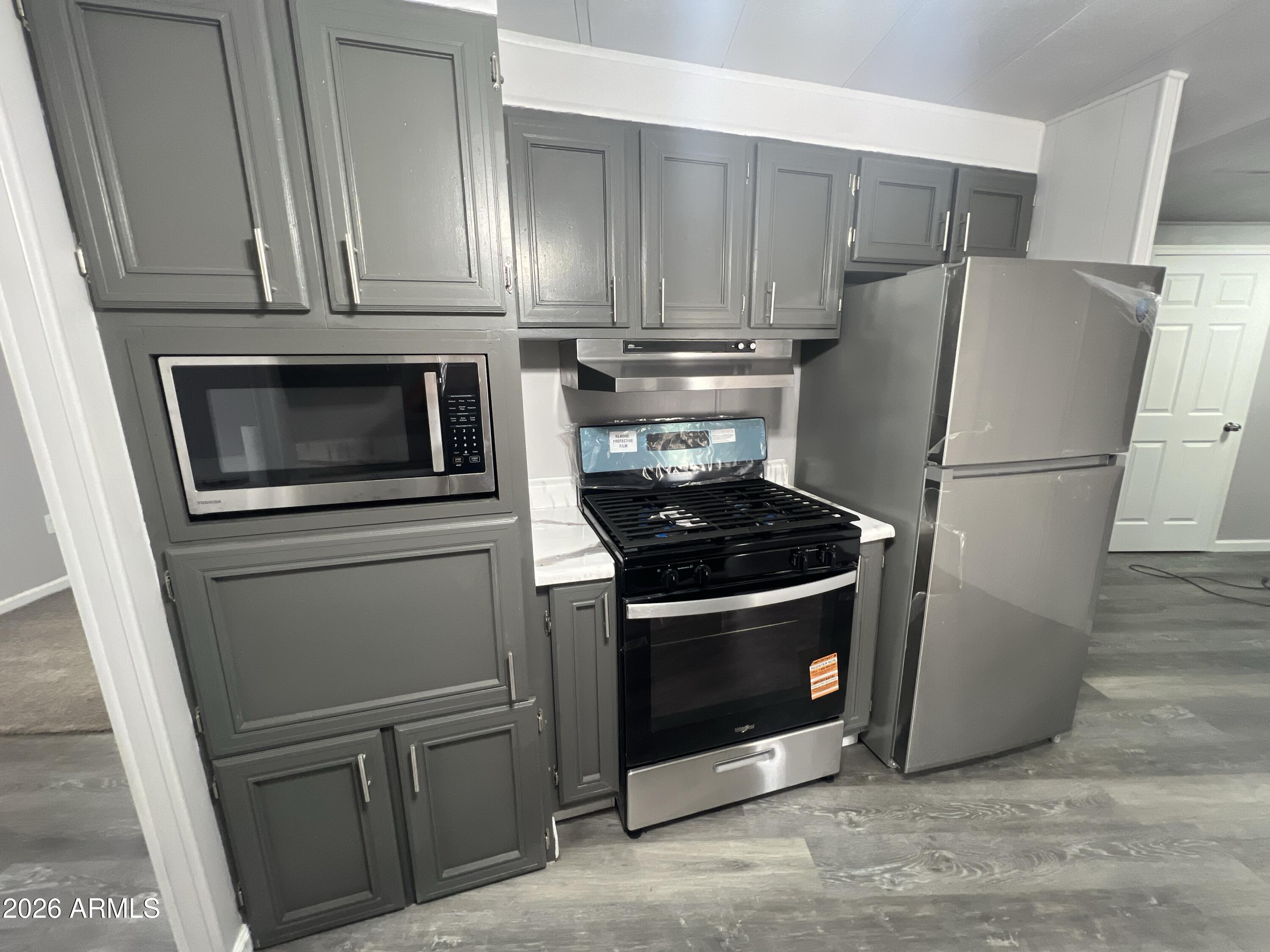 10701 N 99 Avenue 209