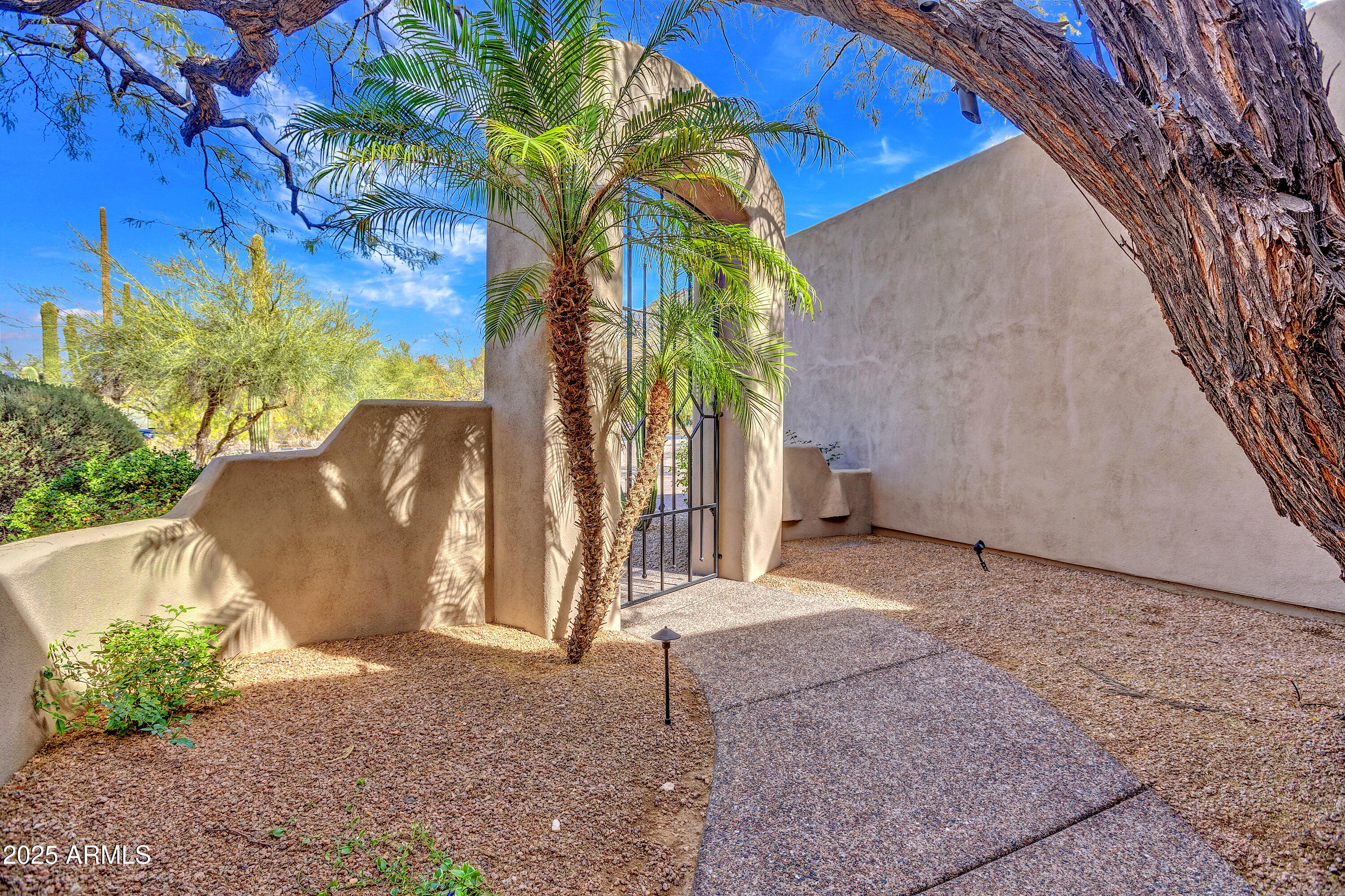 10040 E HAPPY VALLEY Road 249