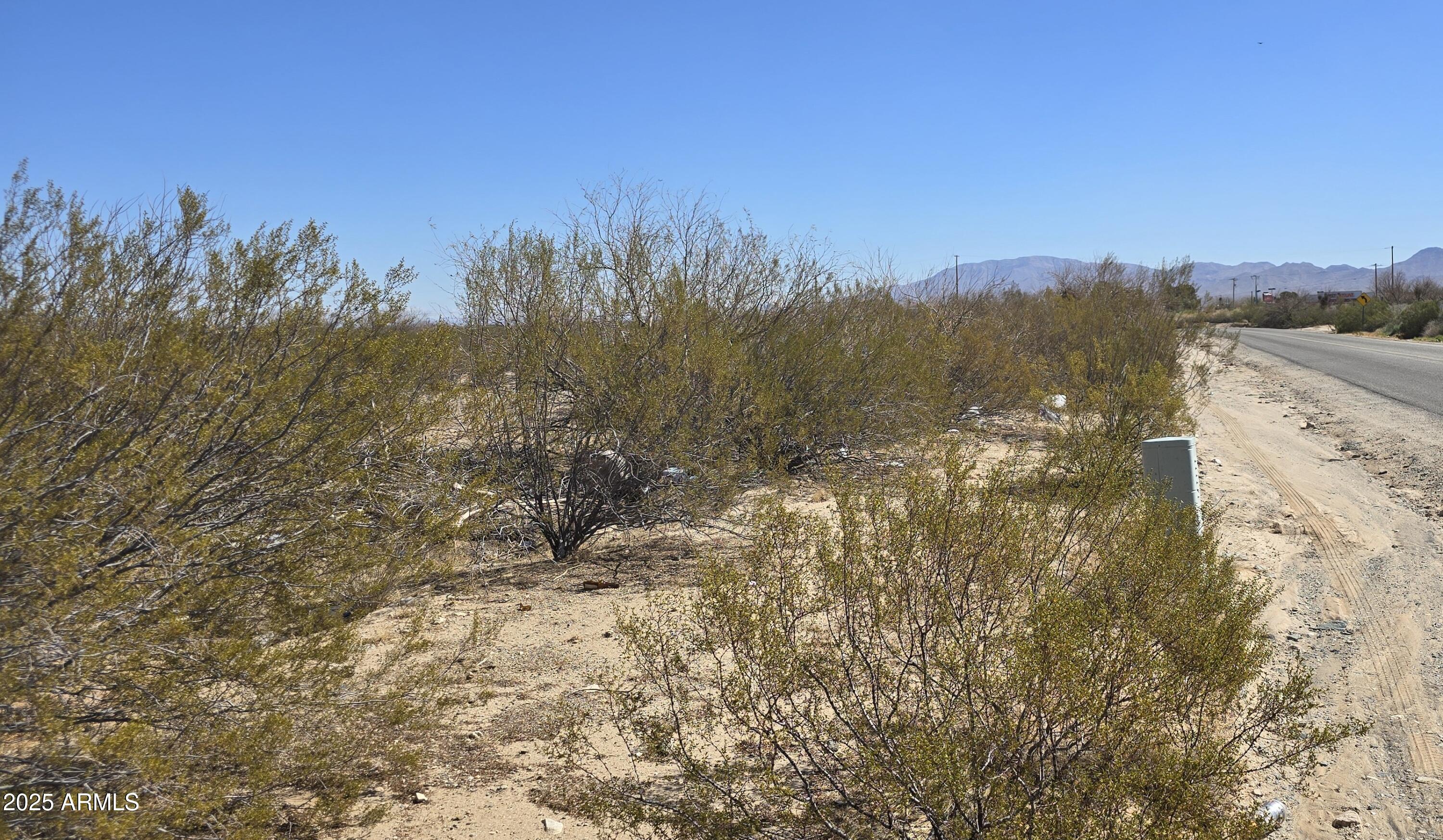 66915 W HALL Street -