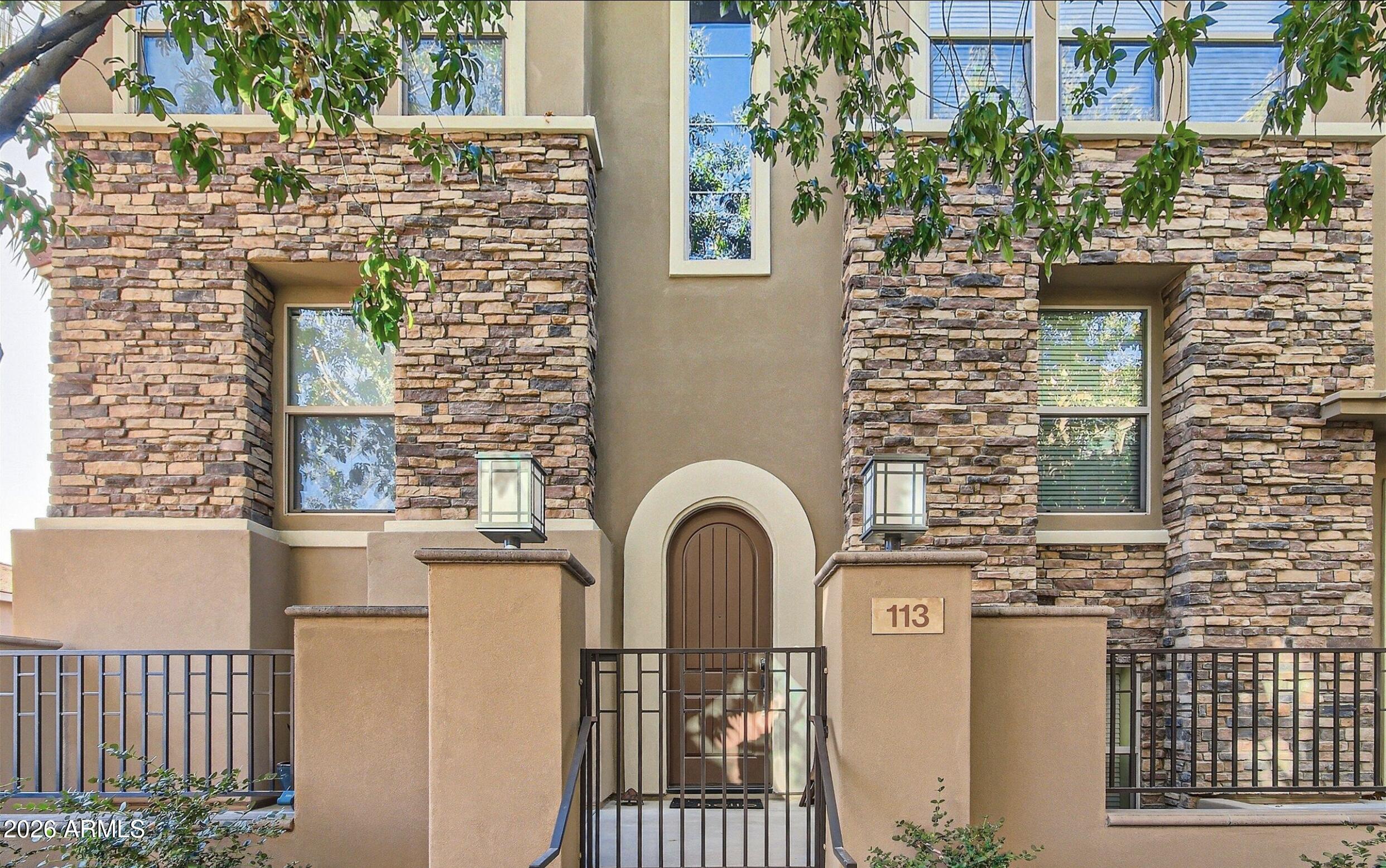 5550 N 16th Street 113
