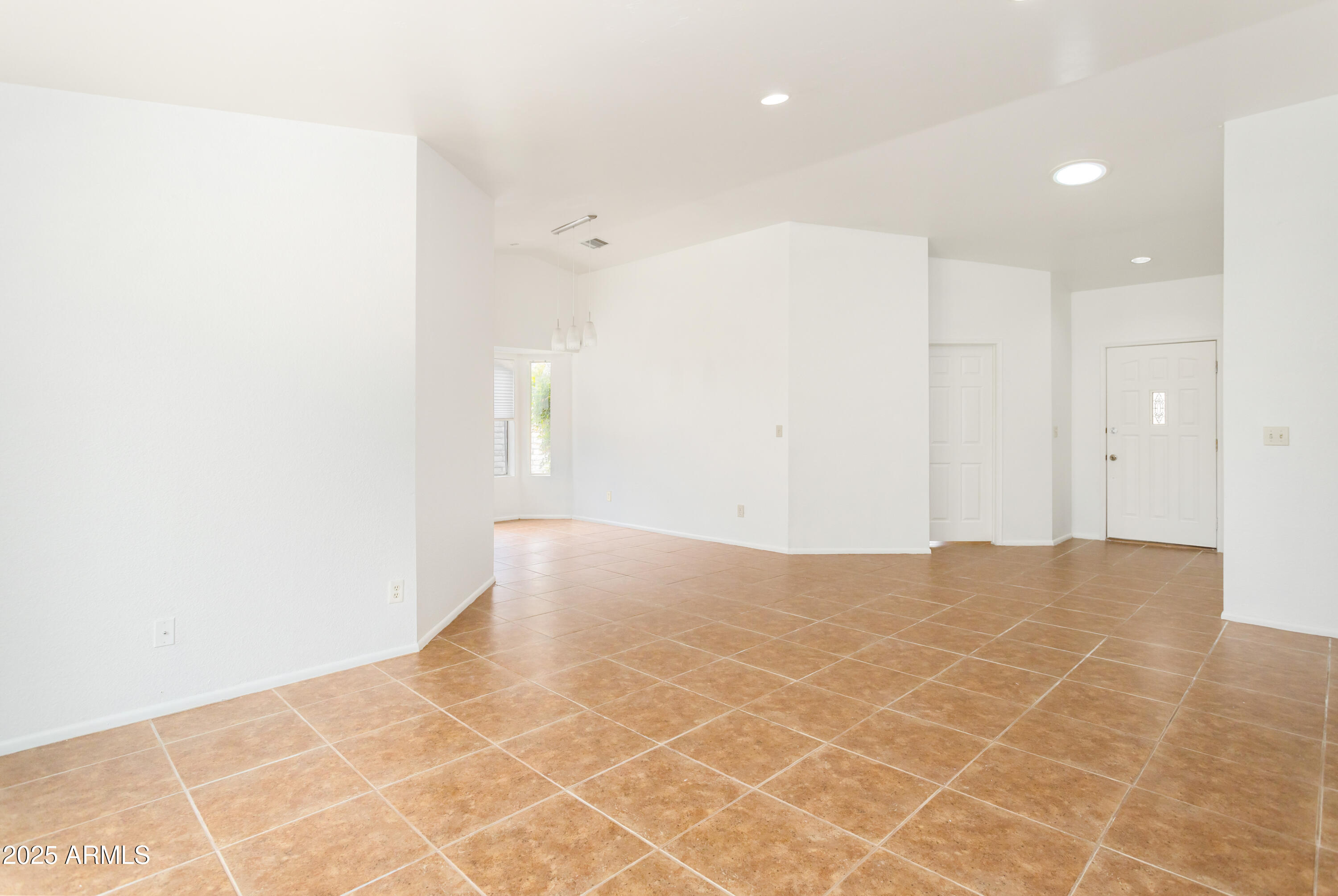 EAGLE RIDGE - Residential