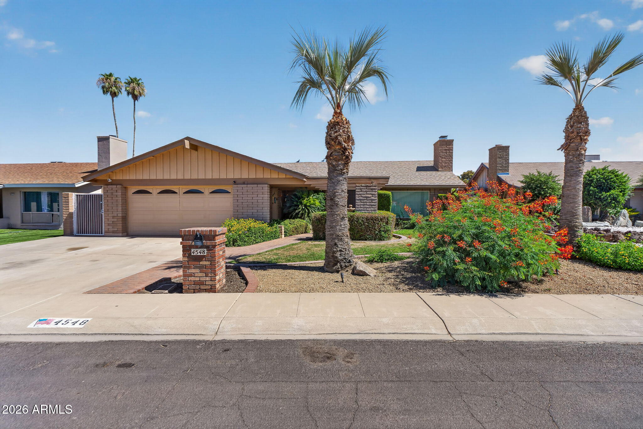 4548 W ECHO Lane